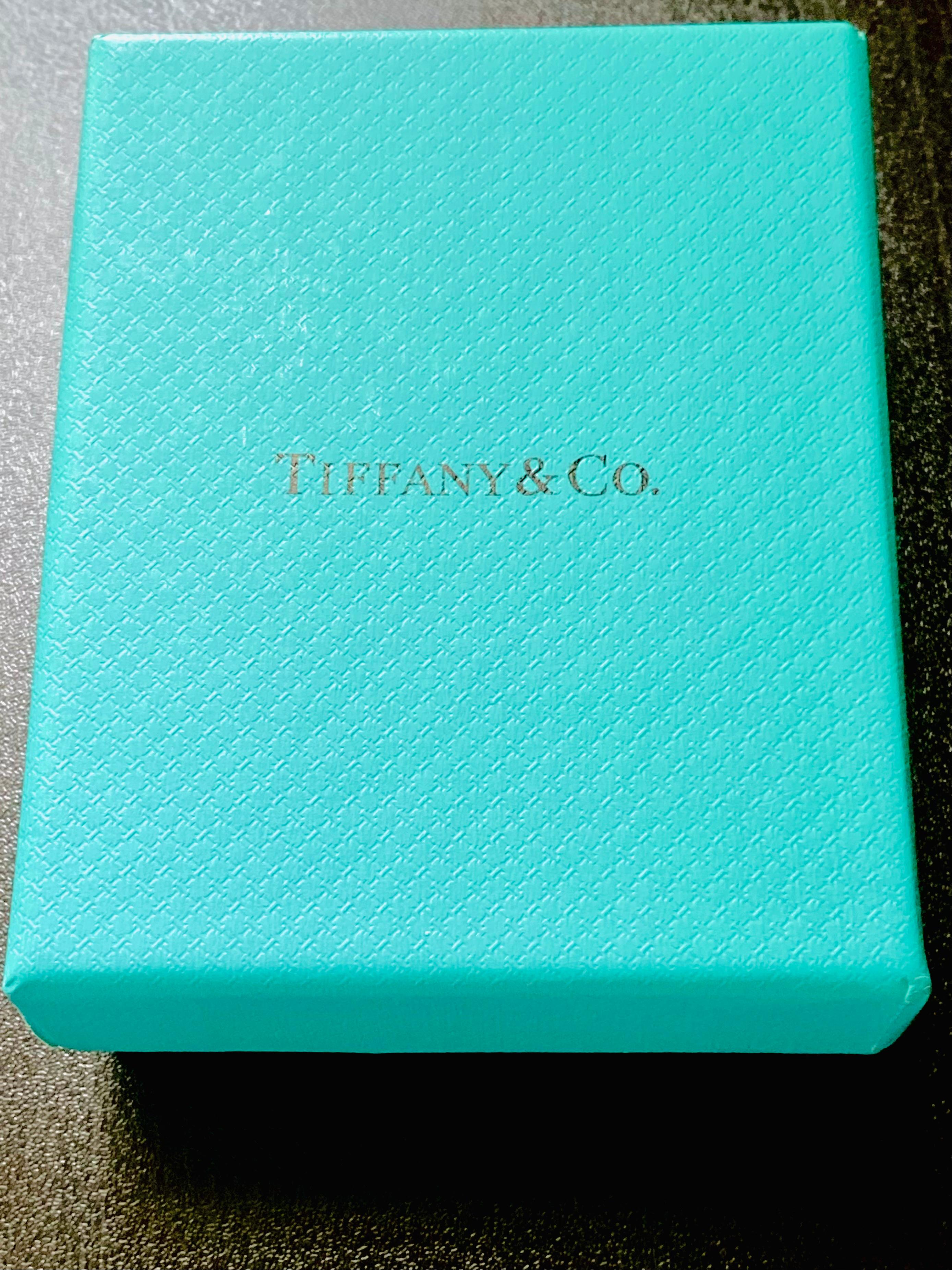 Taille carrée Tiffany Co - Étui à maquillage compact de 3 pouces en or jaune et rubis, style Art déco, vintage en vente