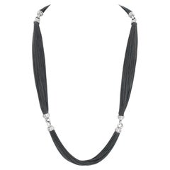 Tiffany &amp; Co., collier vintage noir à chaîne en argent à plusieurs brins