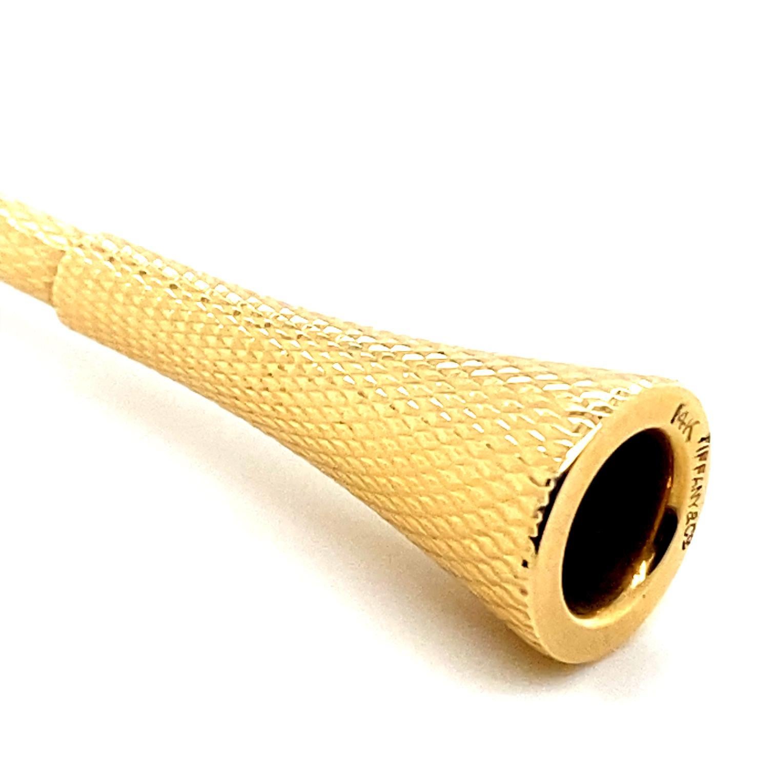 Tiffany & Co. Vintage Cigarette Holder 14 Karat Yellow Gold In Good Condition For Sale In London, GB
