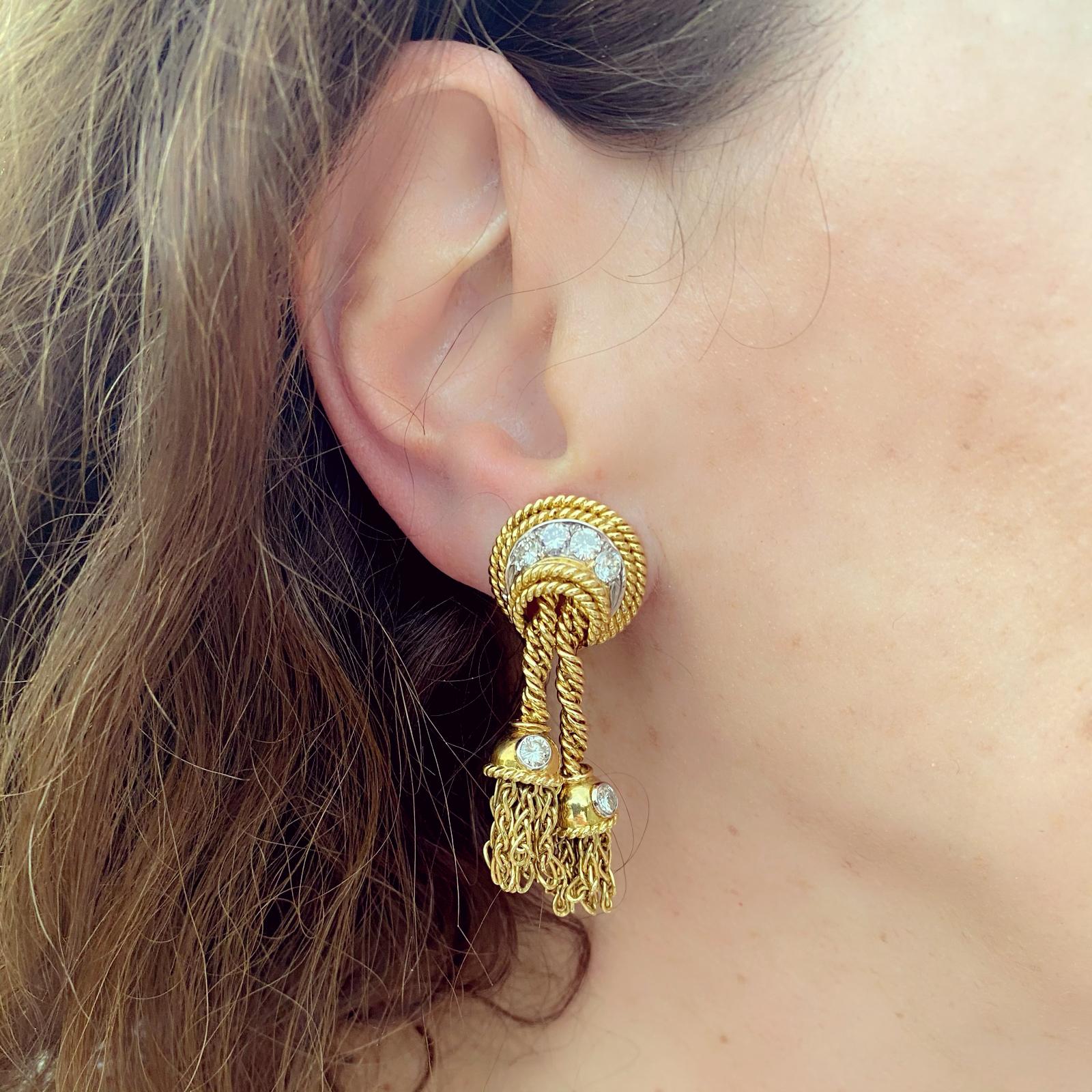 Tiffany & Co. Vintage Diamond 18 Karat Gold Tassel Earrings In Good Condition For Sale In San Francisco, CA