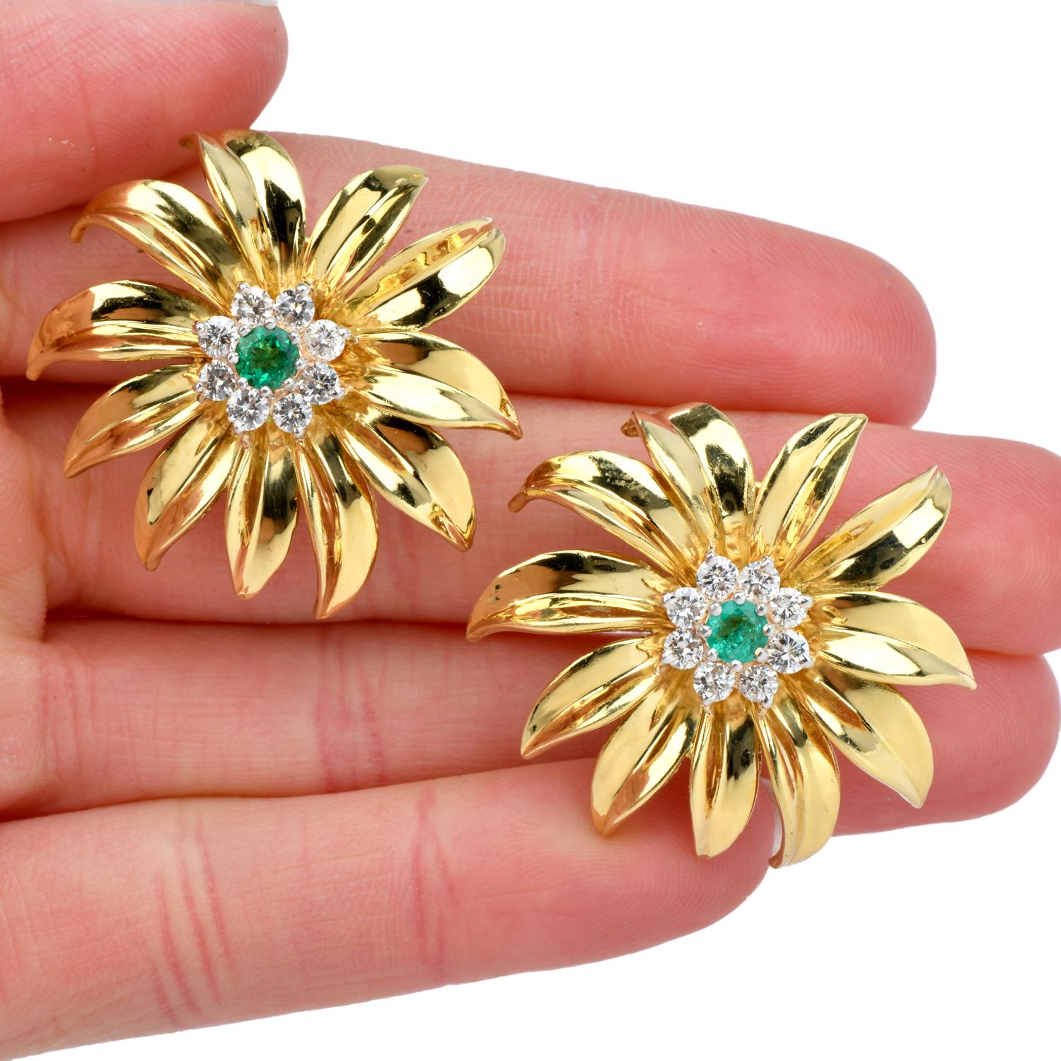 Modern Tiffany & Co. Vintage Diamond Emerald 18k Yellow Gold Flower Clip-On Earrings 