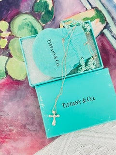 Tiffany & Co Vintage Elsa Peretti Cross Water Drop Glow Silver Pendant Necklace