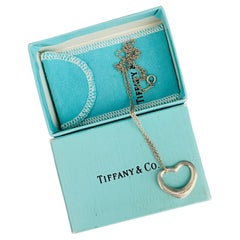 Collar Tiffany & Co Vintage Elsa Peretti Love Corazón Abierto Plata 22 mm Mediana