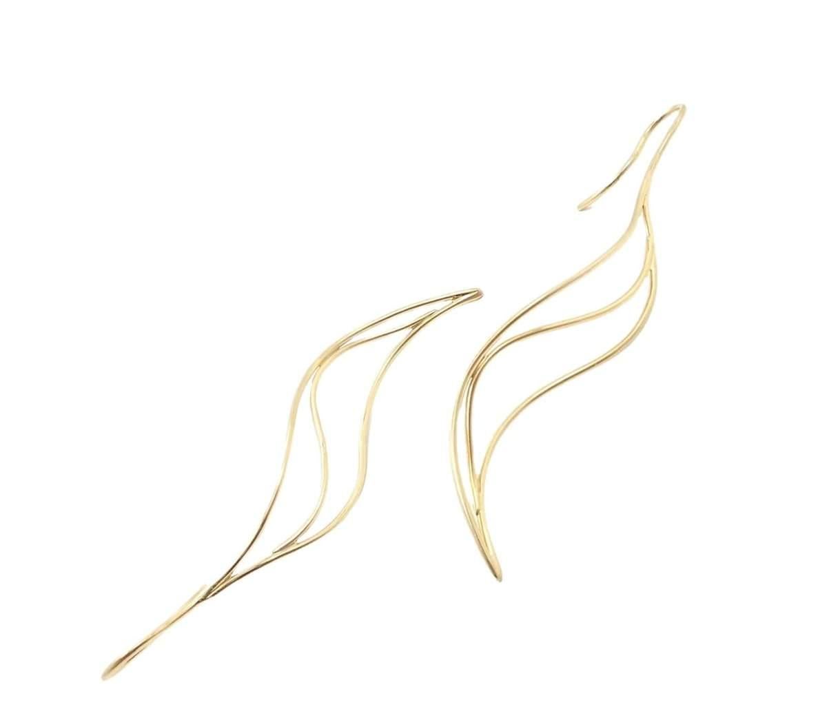 Tiffany & Co Vintage Elsa Peretti Wave Leaf Yellow Gold Earrings In Excellent Condition In Holland, PA