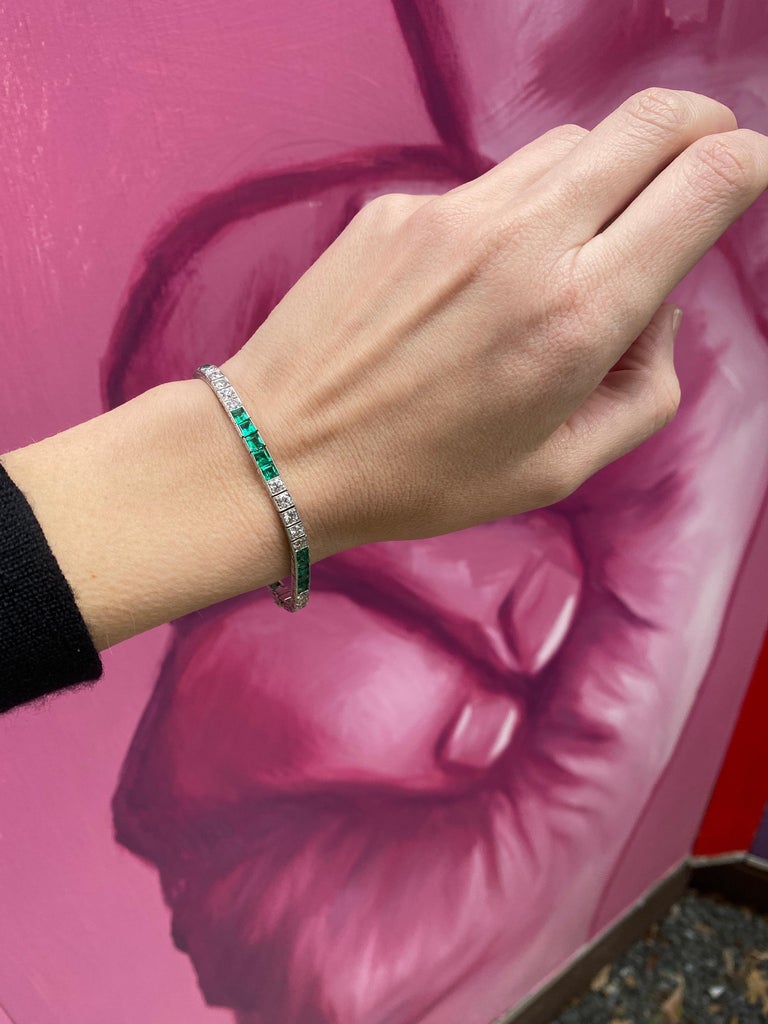 Tiffany and Co. Vintage Emerald and Diamond Platinum Tennis Bracelet