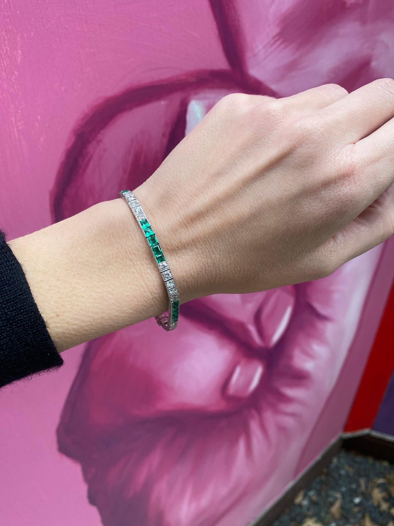Tiffany and Co. Vintage Emerald and Diamond Platinum Tennis Bracelet