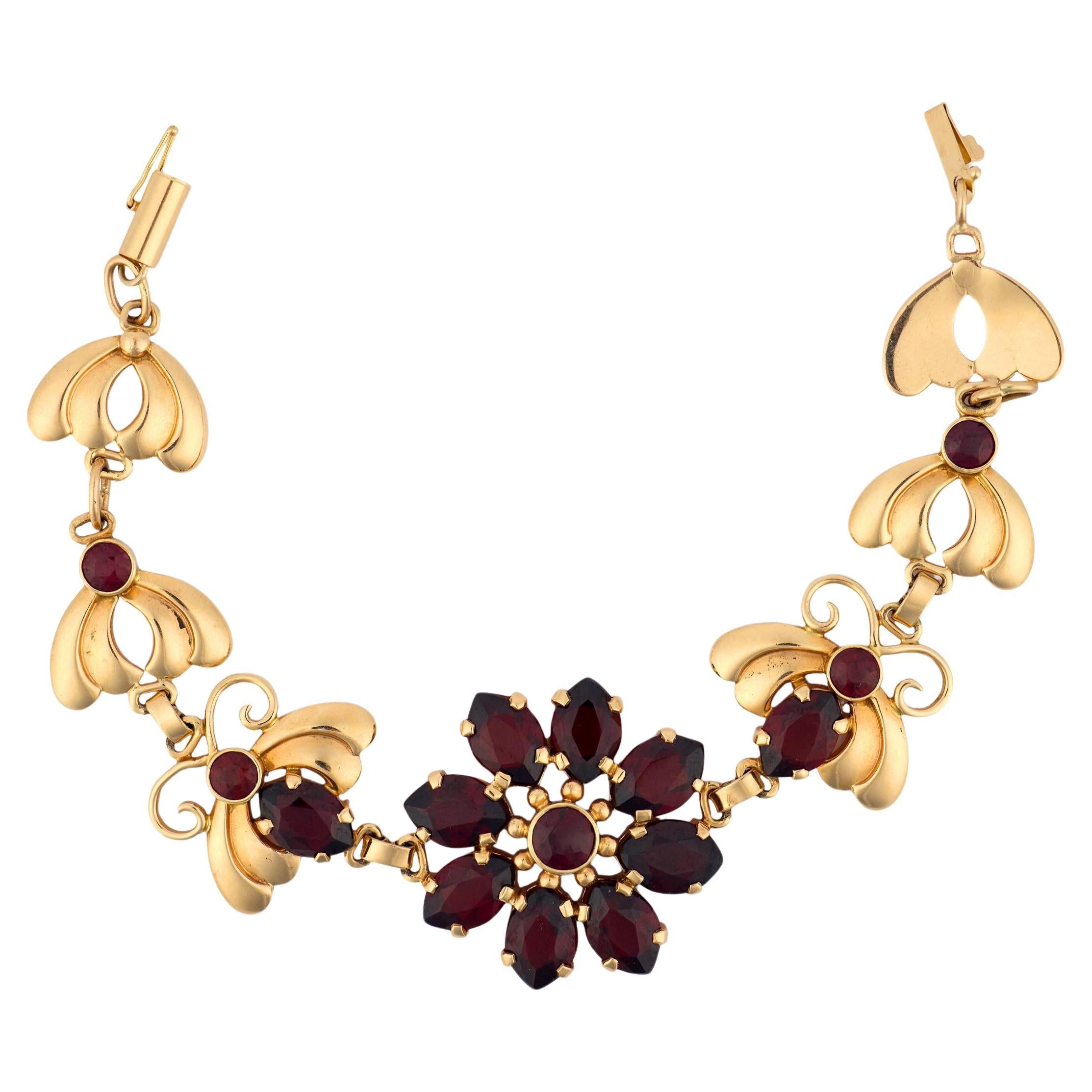 Tiffany 
Co. vintage garnet 14k yellow gold bracelet in vendita