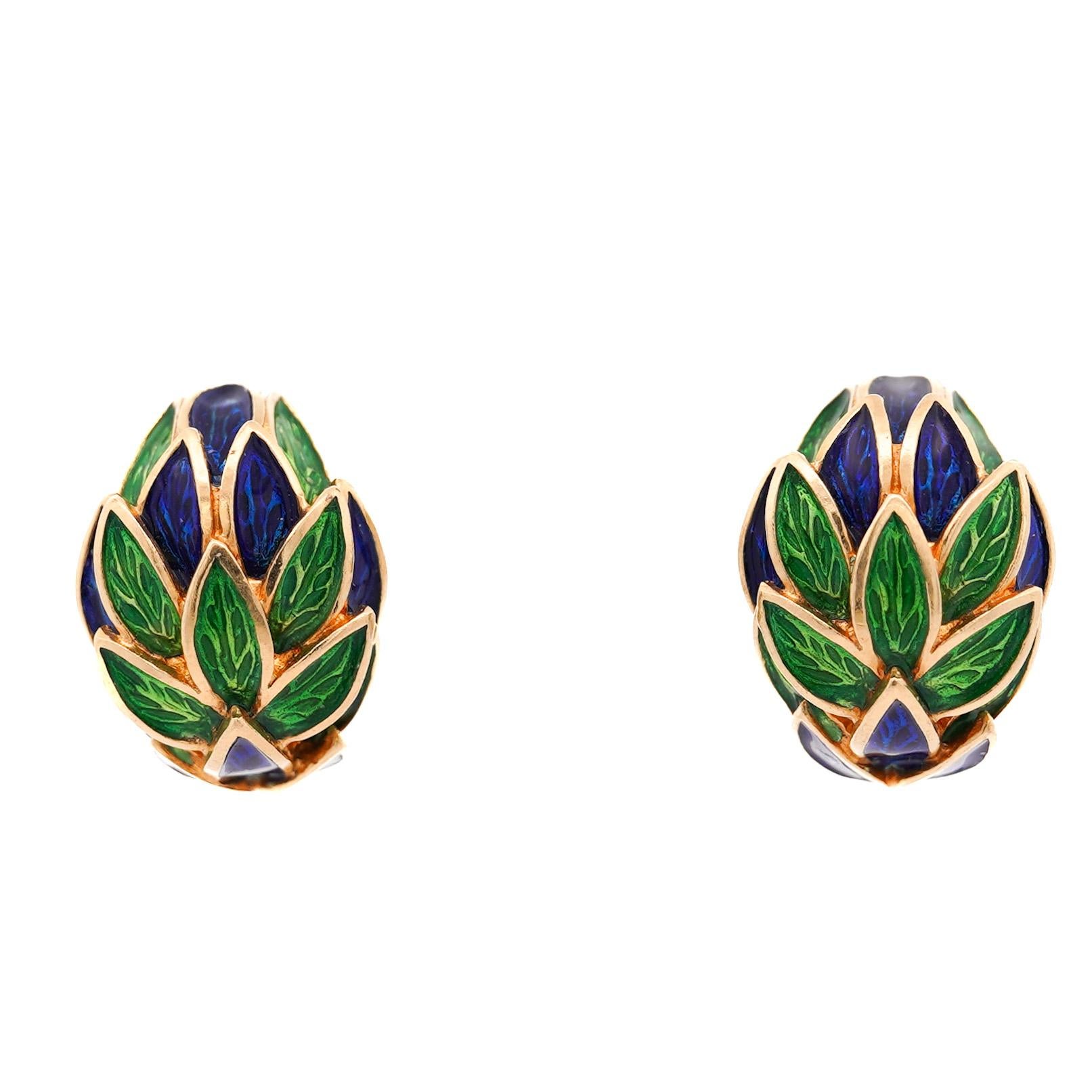 Vintage Tiffany & Co. Green & Blue Enamel 18K Yellow Gold Clip-On Earrings. 18 grams. 

This is a part of a bracelet and earring set. Contact us for details on the bracelet.

Details:
Item Type: Clip-On Earrings
Brand: Tiffany & Co. 
Metal: 18K