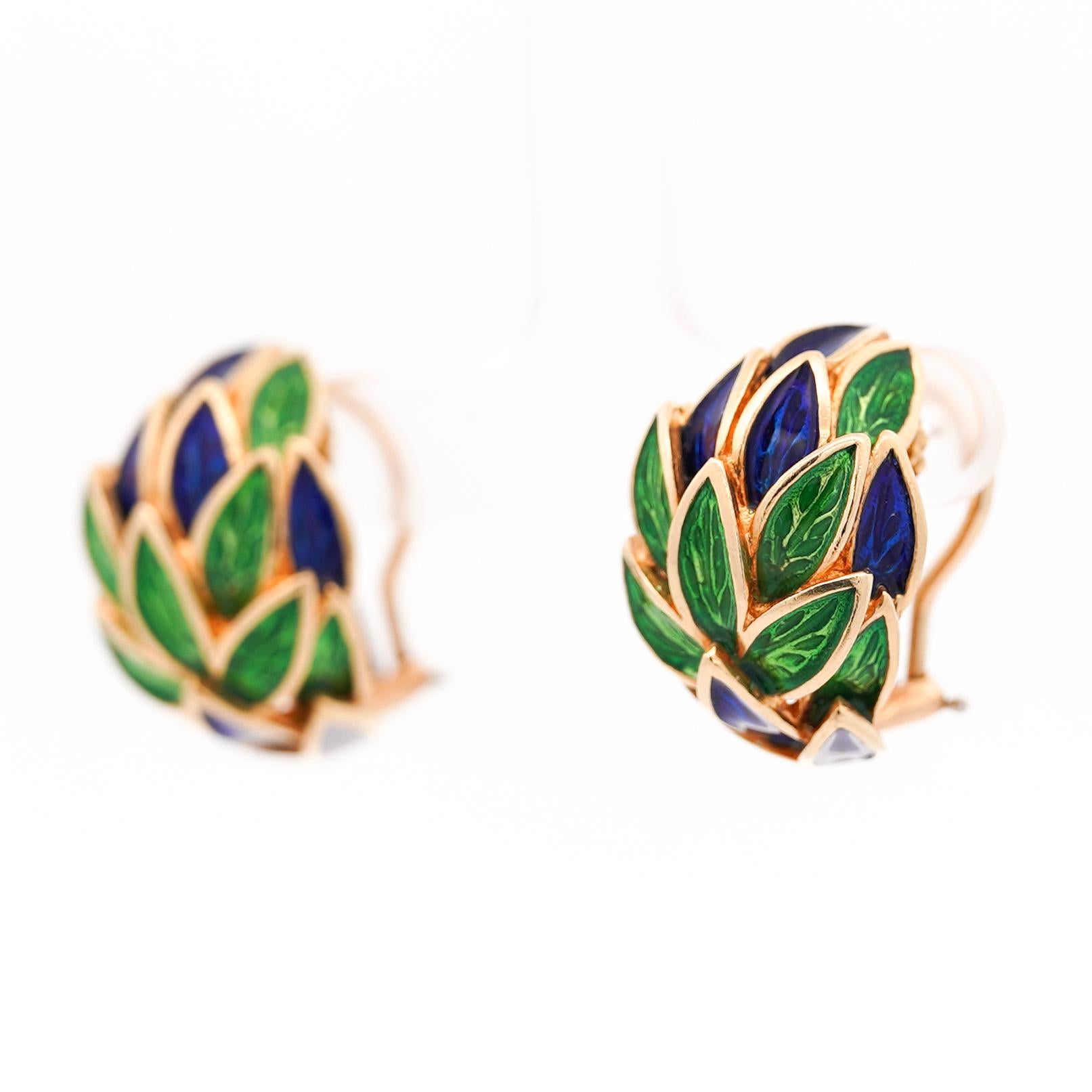Retro Tiffany & Co. Vintage Green and Blue Enamel 18K Gold Clip-On Earrings For Sale