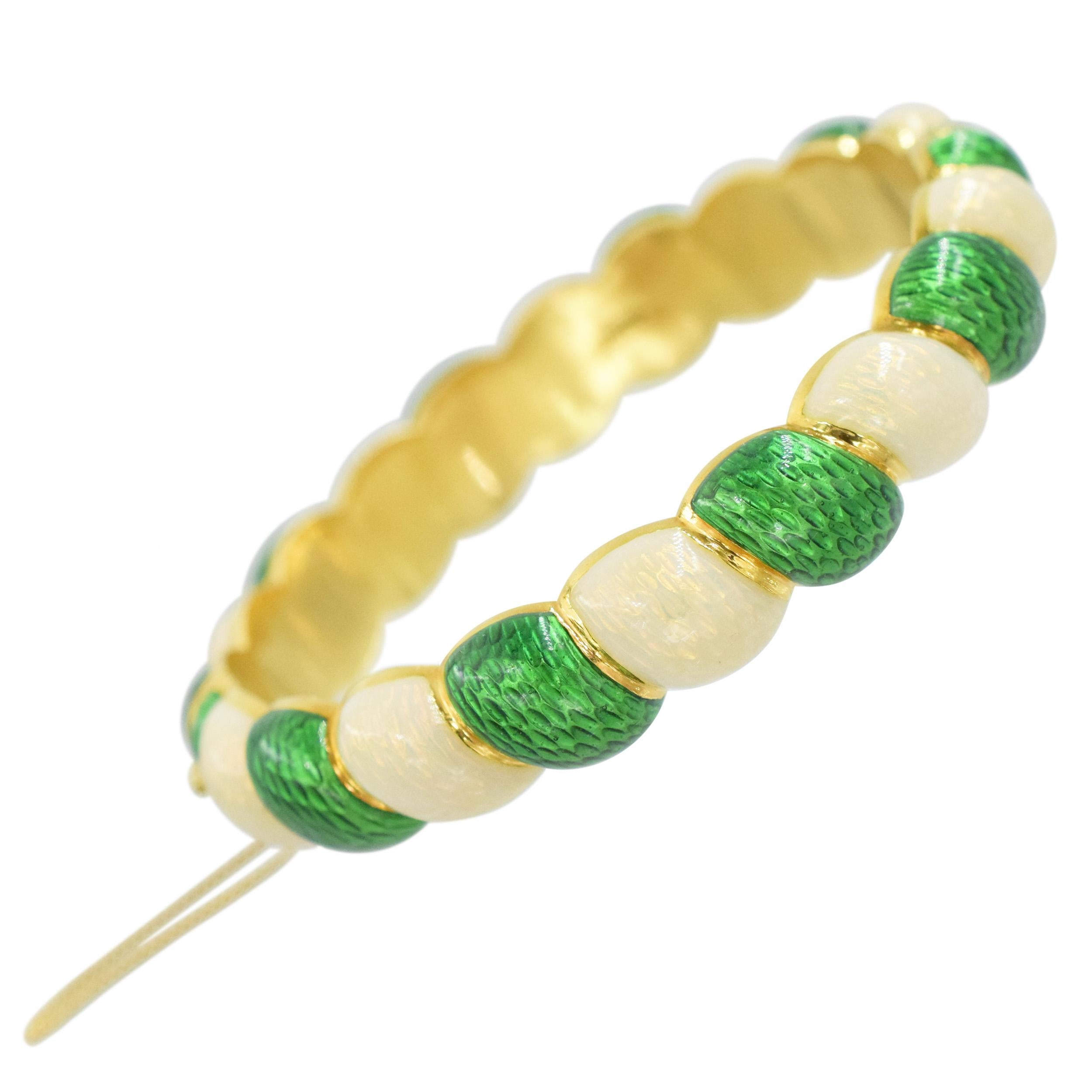 Tiffany & Co. Vintage Green and White Enamel Bracelet For Sale 1