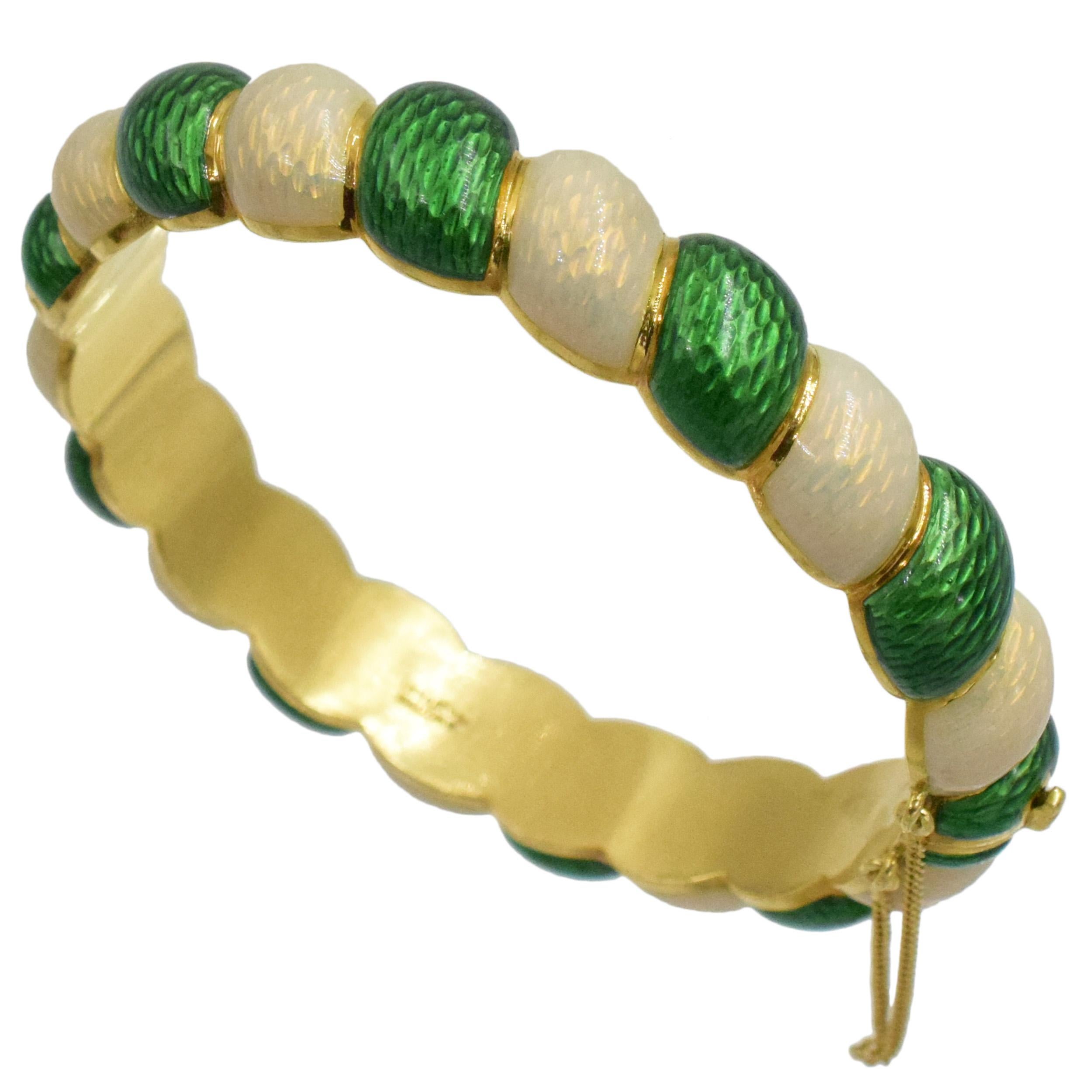 Tiffany & Co. Vintage Green and White Enamel Bracelet For Sale 2