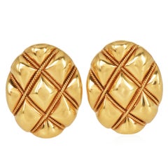 Tiffany & Co. Vintage  Iconic 1980s 18K Yellow Gold Quilted Clip Earrings