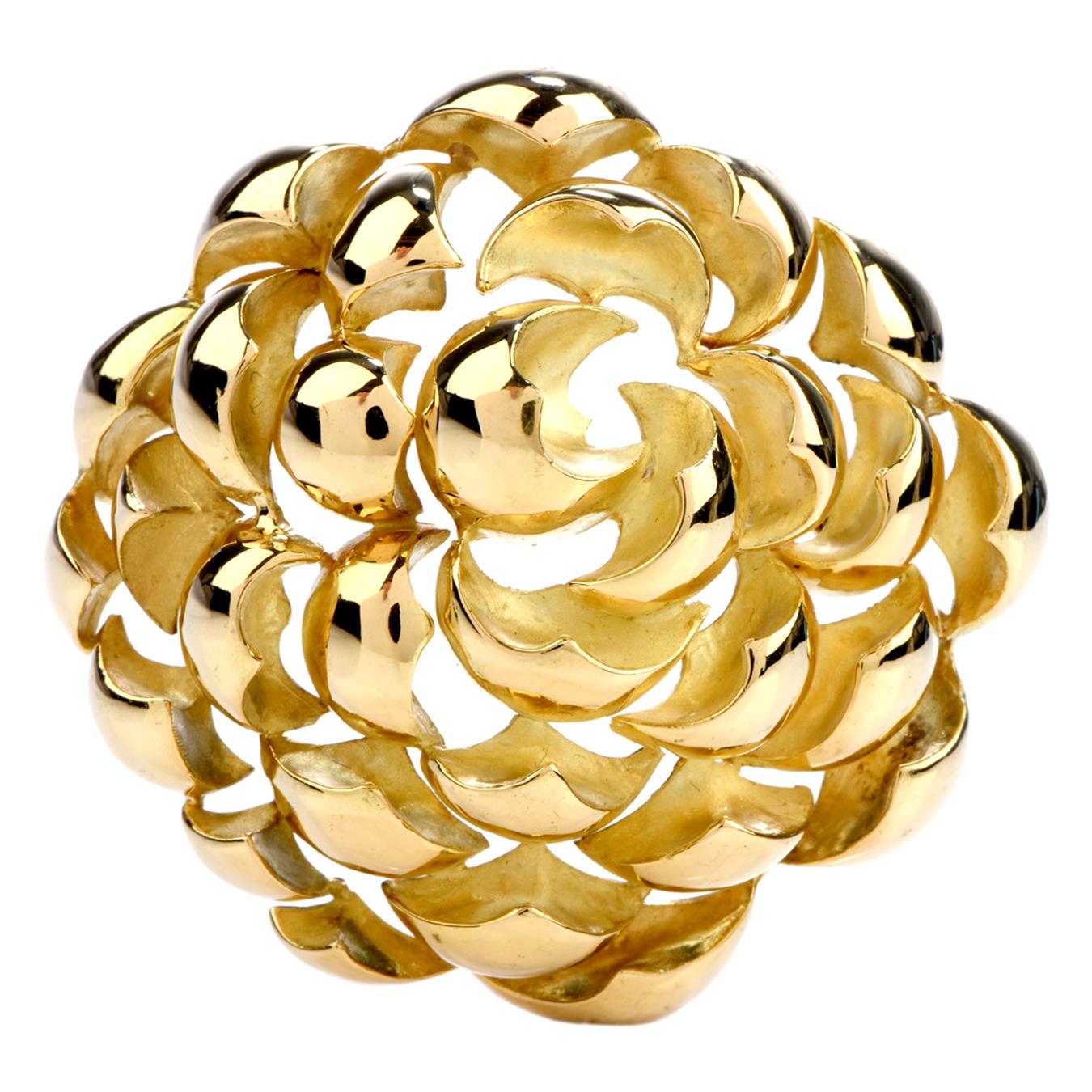 Tiffany & Co. Vintage Italian 18 Karat Gold Large Flower Brooch Pin