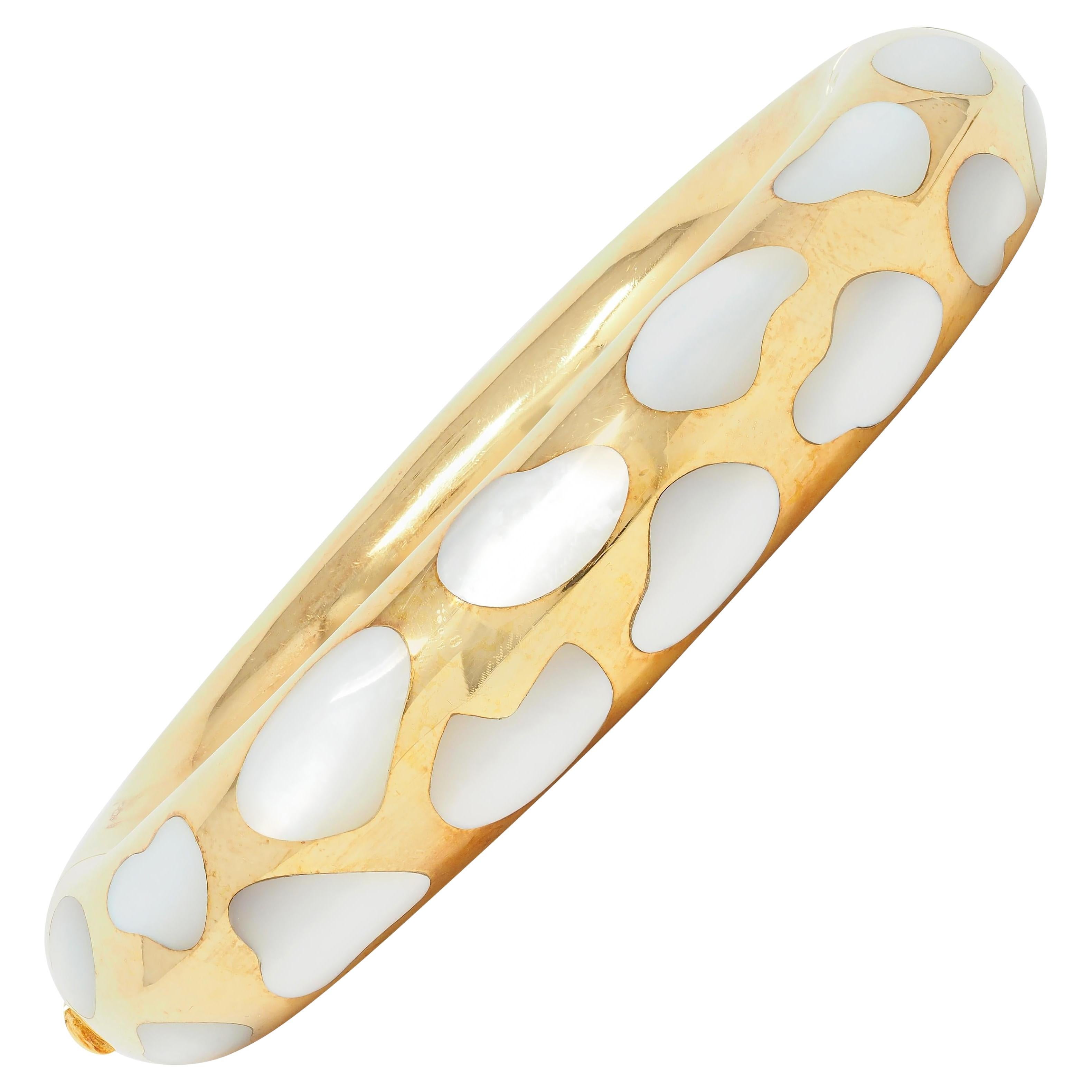 Tiffany & Co. Vintage Mother-Of-Pearl 18 Karat Yellow Gold Inlay Bangle Bracelet For Sale