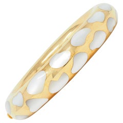Tiffany & Co. Vintage Mother-Of-Pearl 18 Karat Yellow Gold Inlay Bangle Bracelet
