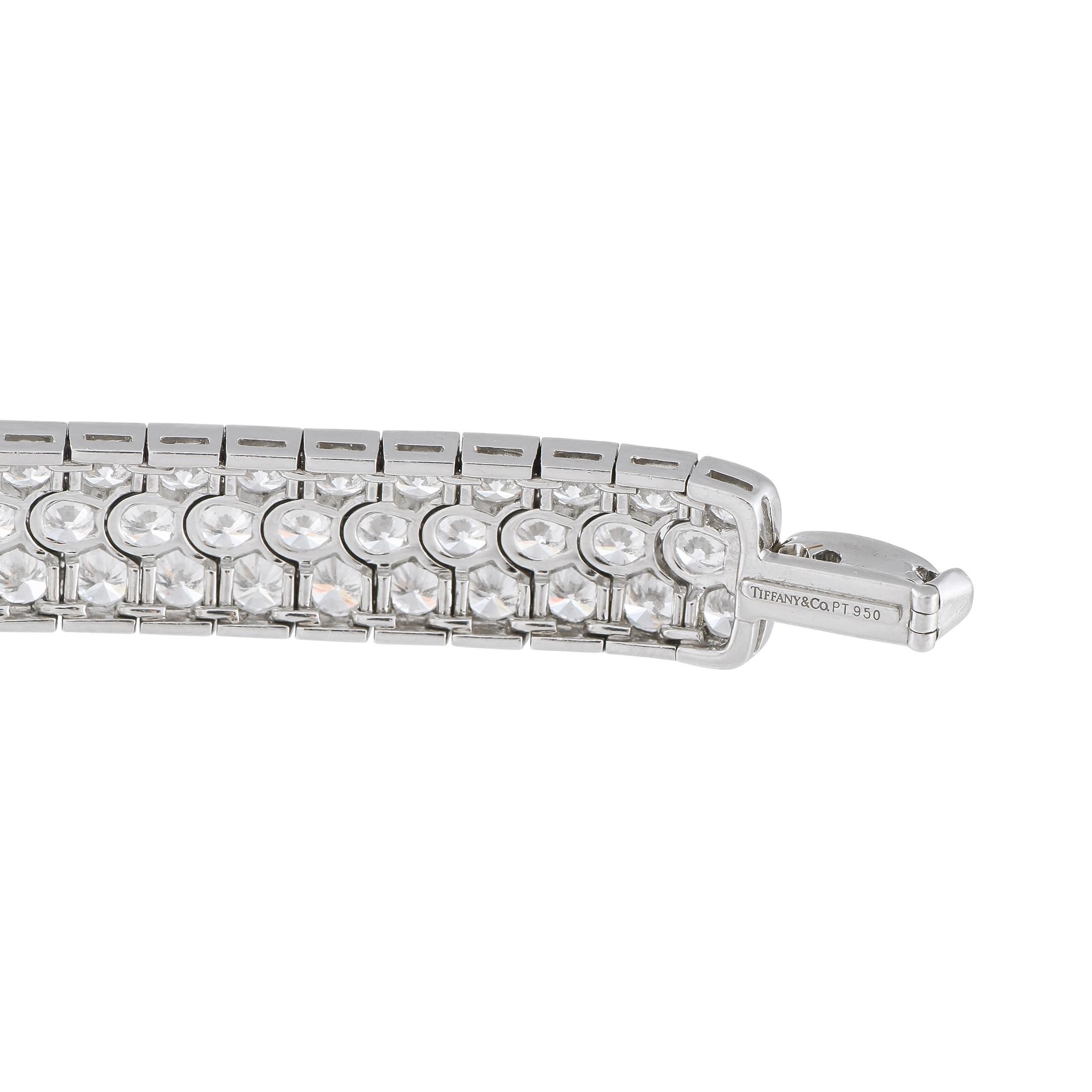 Tiffany & Co. Pulsera vintage de platino y diamantes 16,95 ct en Excelente estado para la venta en Southampton, PA