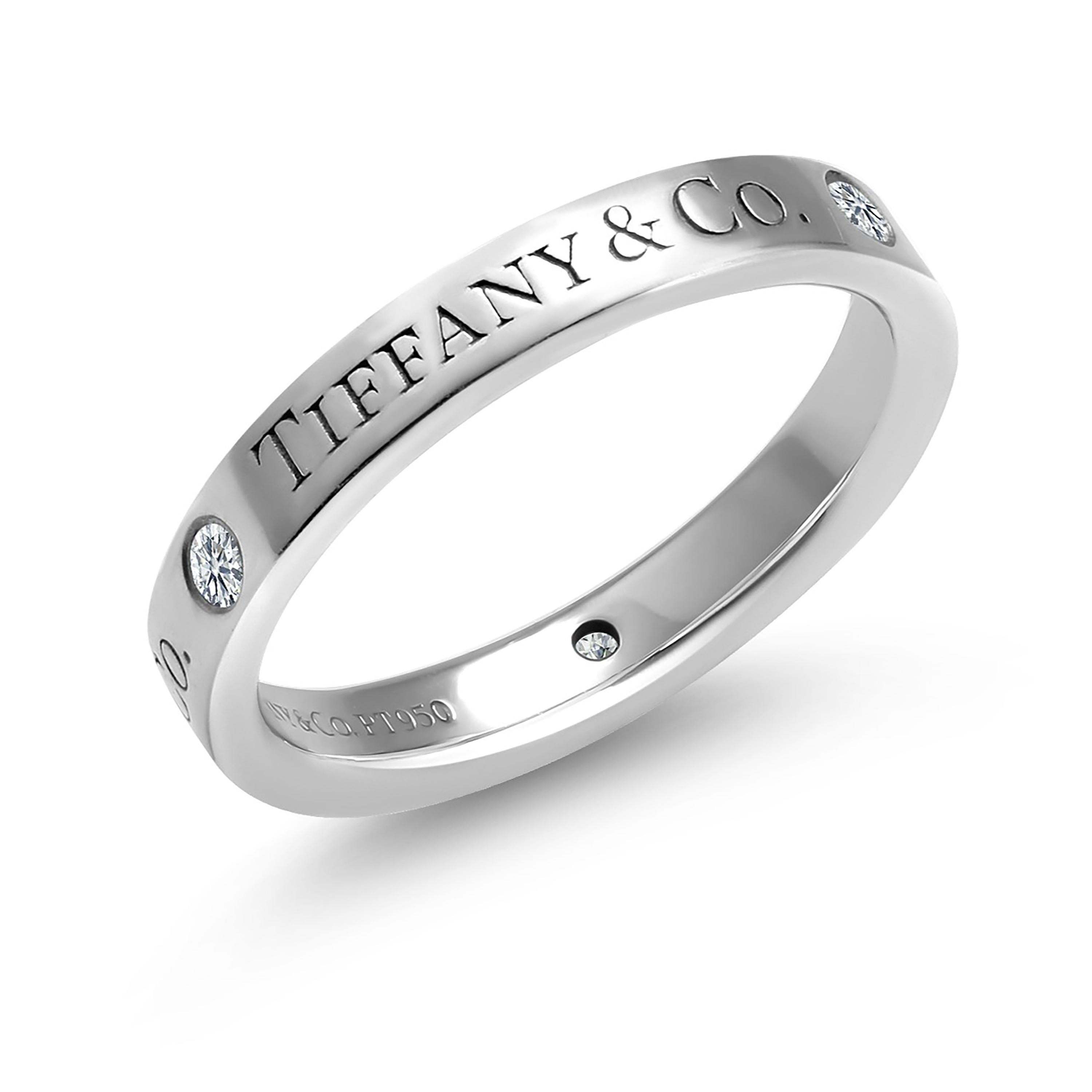 Tiffany Co, bracelet vintage en platine avec diamant 0,15 carat n° 85, taille de doigt 5  en vente 1