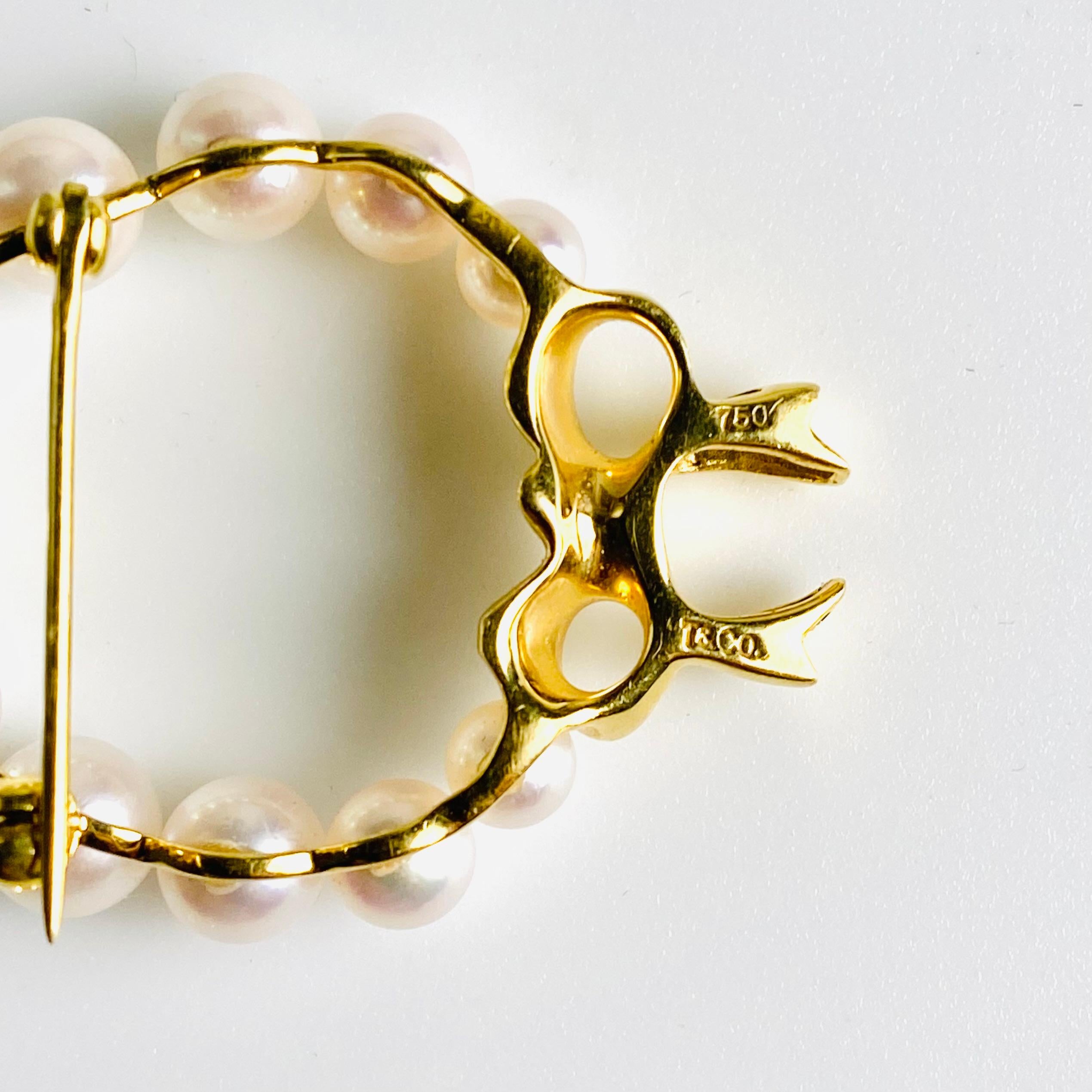 Tiffany & Co. Vintage Rare 18 Karat Gold Pearl Bow 1.35 by 1.05 Inch Brooch 1