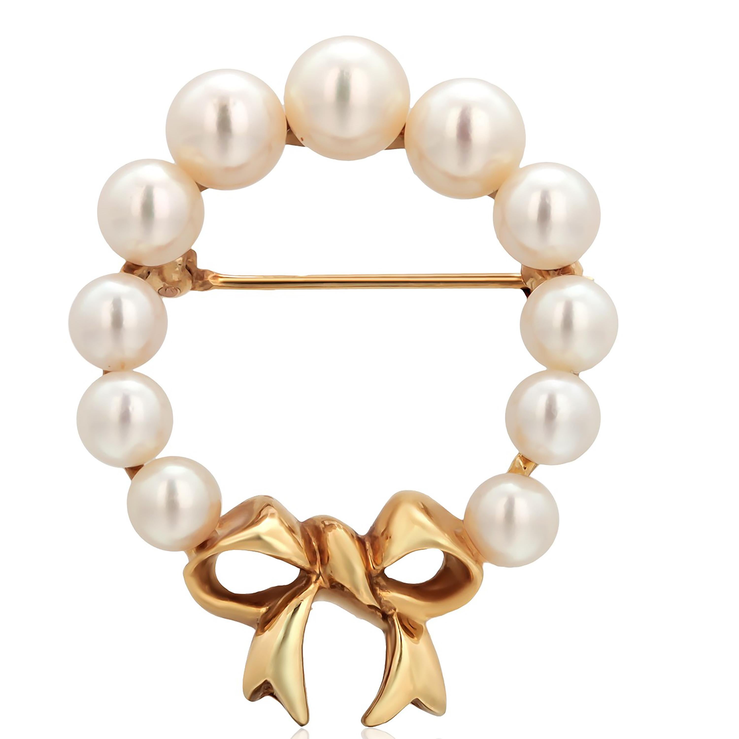 Tiffany & Co. Vintage Rare 18 Karat Gold Pearl Bow 1.35 by 1.05 Inch Brooch 2