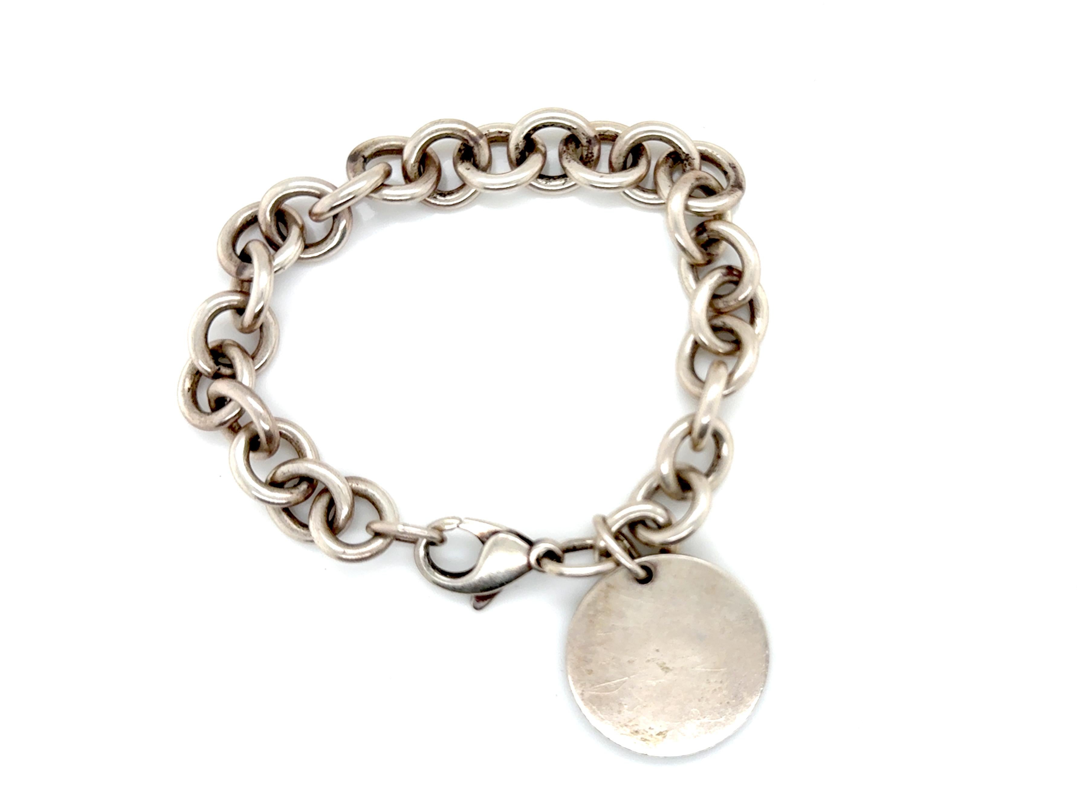 Tiffany & Co. Retour vintage au bracelet Tiffany en argent sterling 925 Excellent état à Dearborn, MI