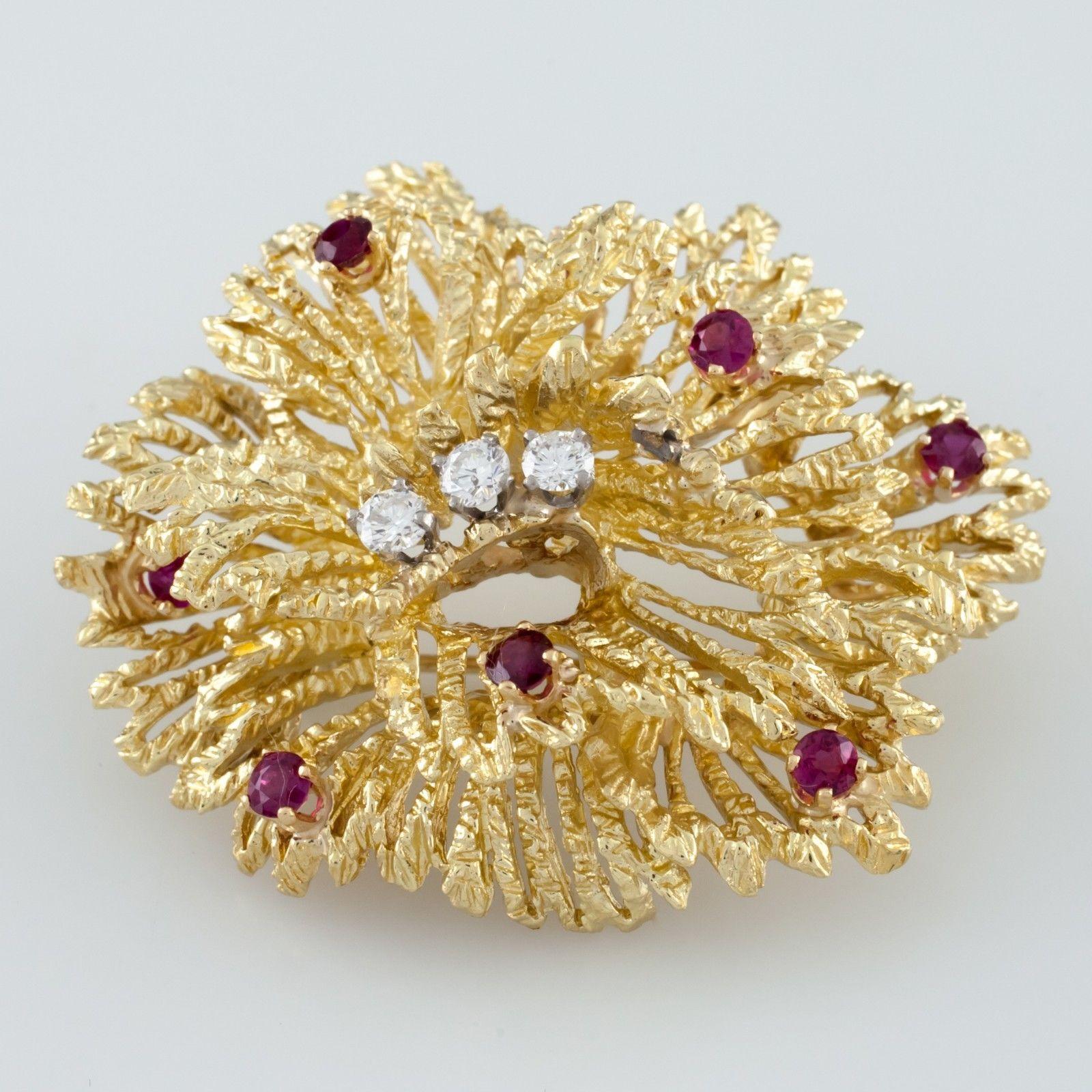 Round Cut Tiffany & Co. Vintage Ruby and Diamond 18 Karat Yellow Gold Brooch For Sale