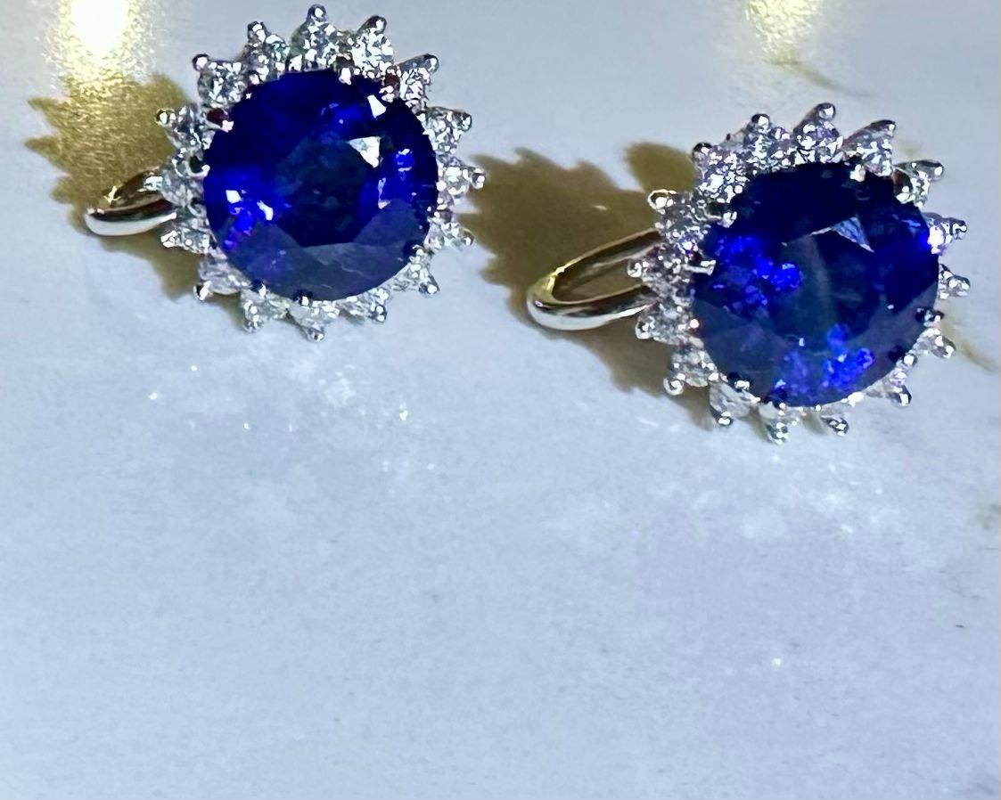 TIFFANY & Co Vintage sapphire earrings 10+ct  In Excellent Condition For Sale In Glasgow, GB