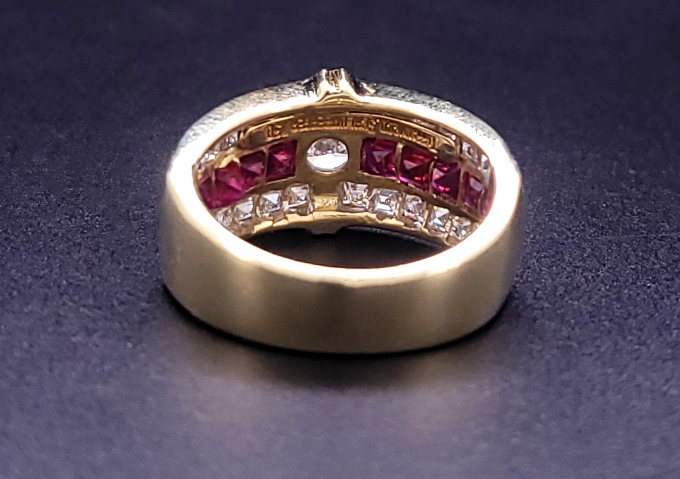 Tiffany & Co Vintage  Bague Schlumberger en or jaune 18 carats avec diamants et rubis Excellent état - En vente à New York, NY