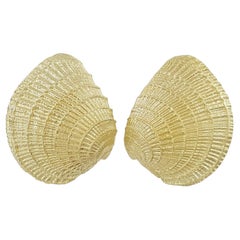 Tiffany & Co Vintage  Seashell Scallop Shell Omega Clip on Earrings