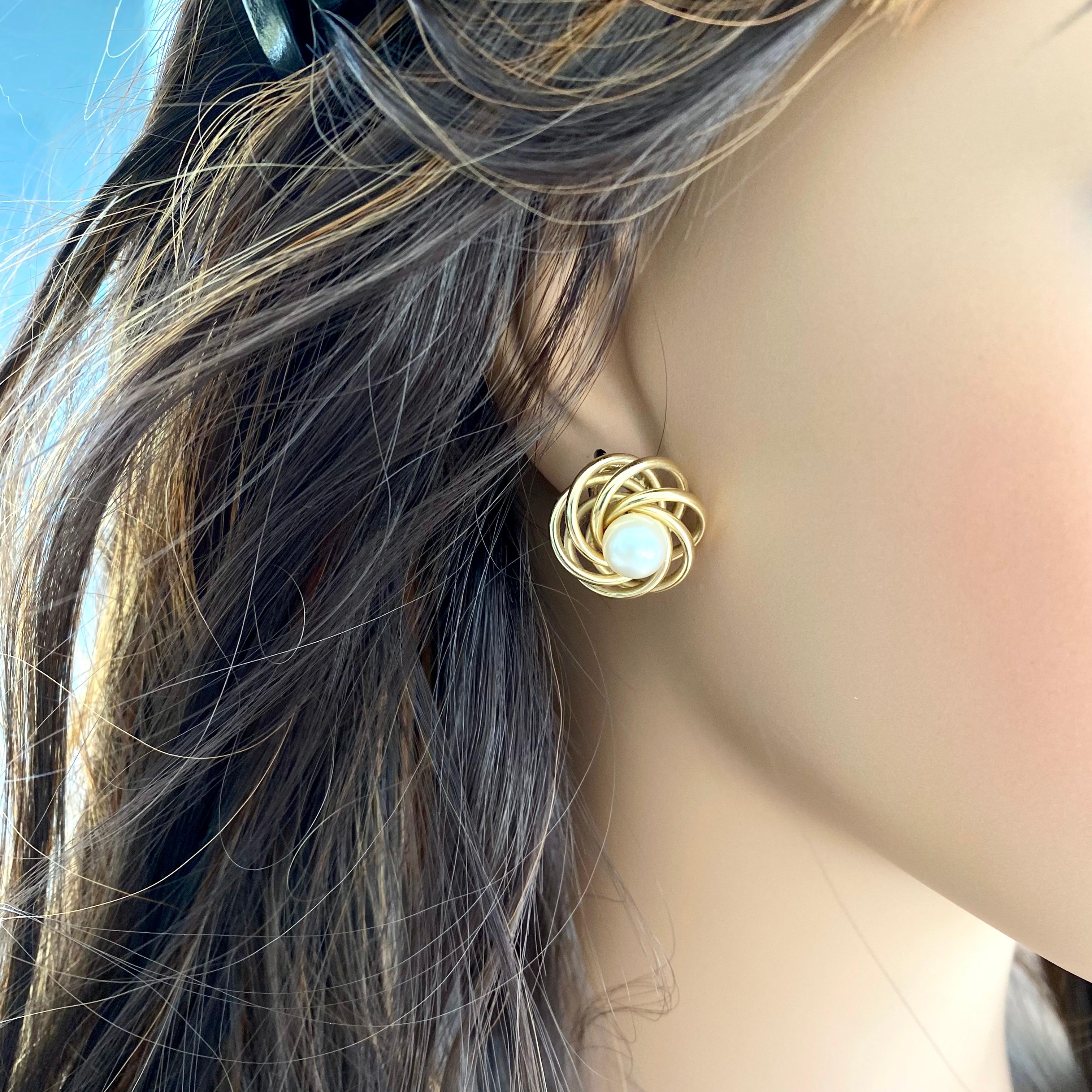 Tiffany Co Vintage Spherical Pearl 14 Karat Yellow Gold 0.75 Inch Earrings 5