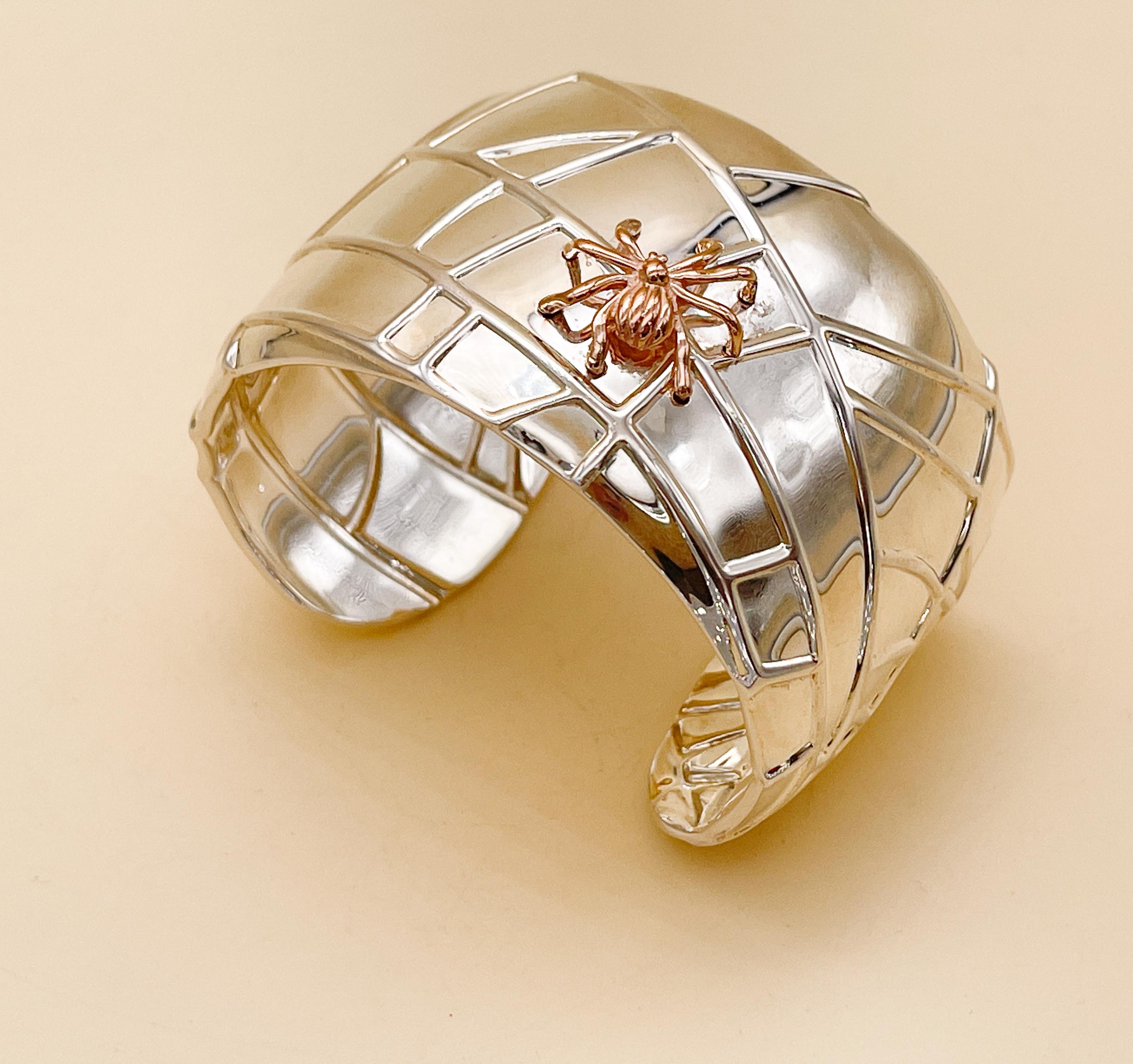 Manschettenarmband aus Sterlingsilber und 18 Karat Spinnen von Tiffany & Co im Angebot 1