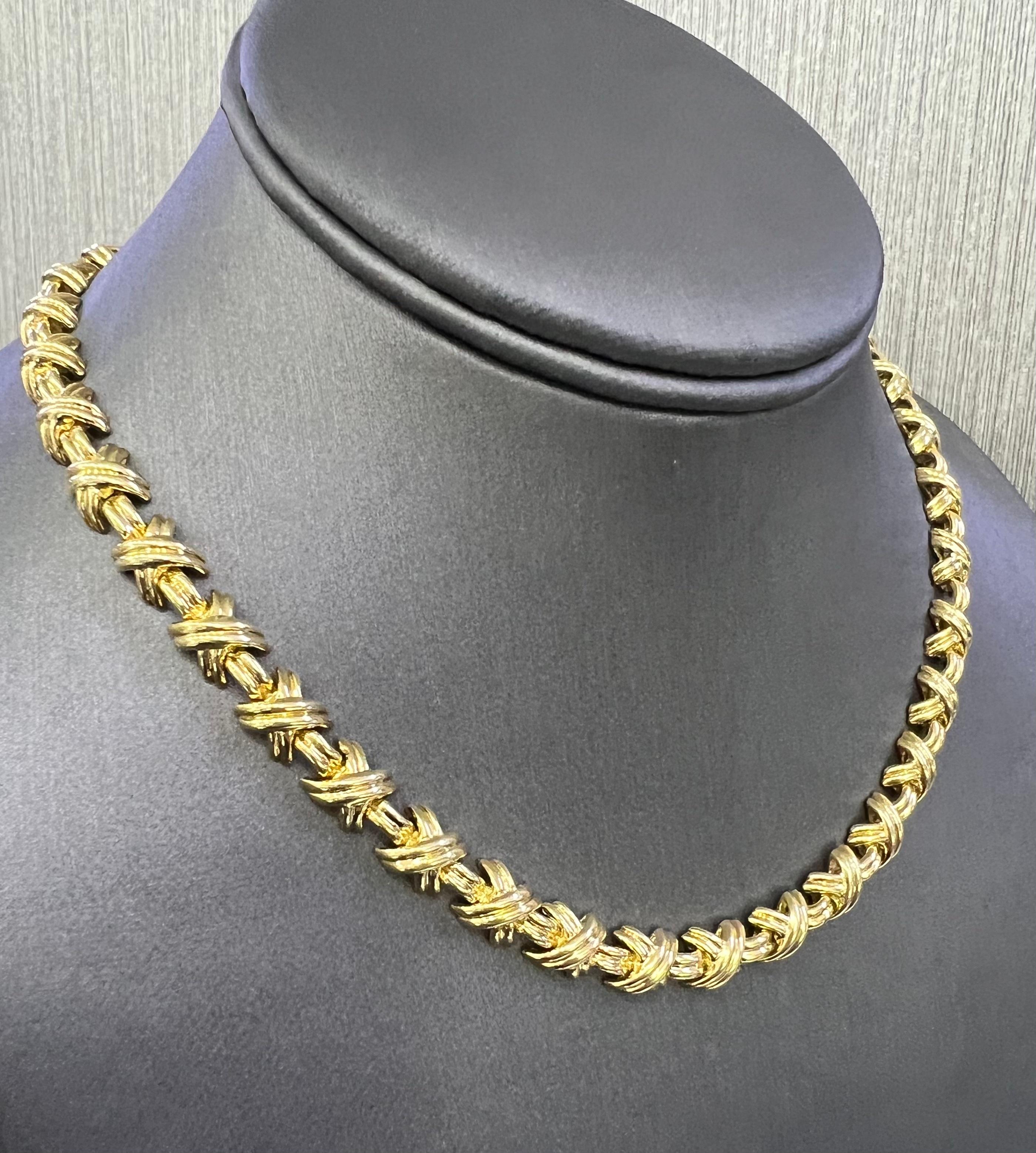Tiffany & Co. Vintage X Collar Necklace in 18k Yellow Gold For Sale 1