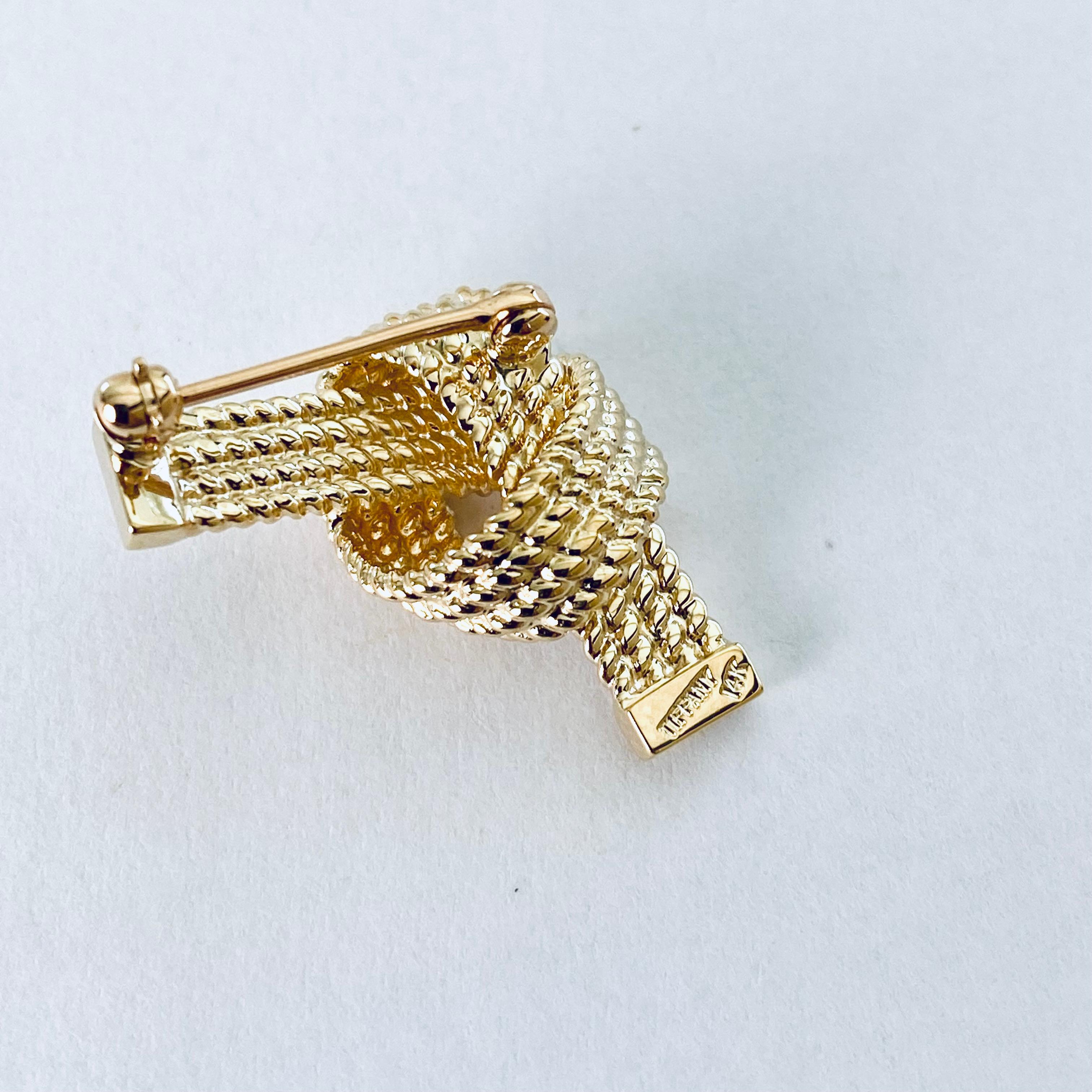 Tiffany Co Vintage Yellow Gold 4 Strand Rope Knotted Love Knot 1 Inch Brooch For Sale 4