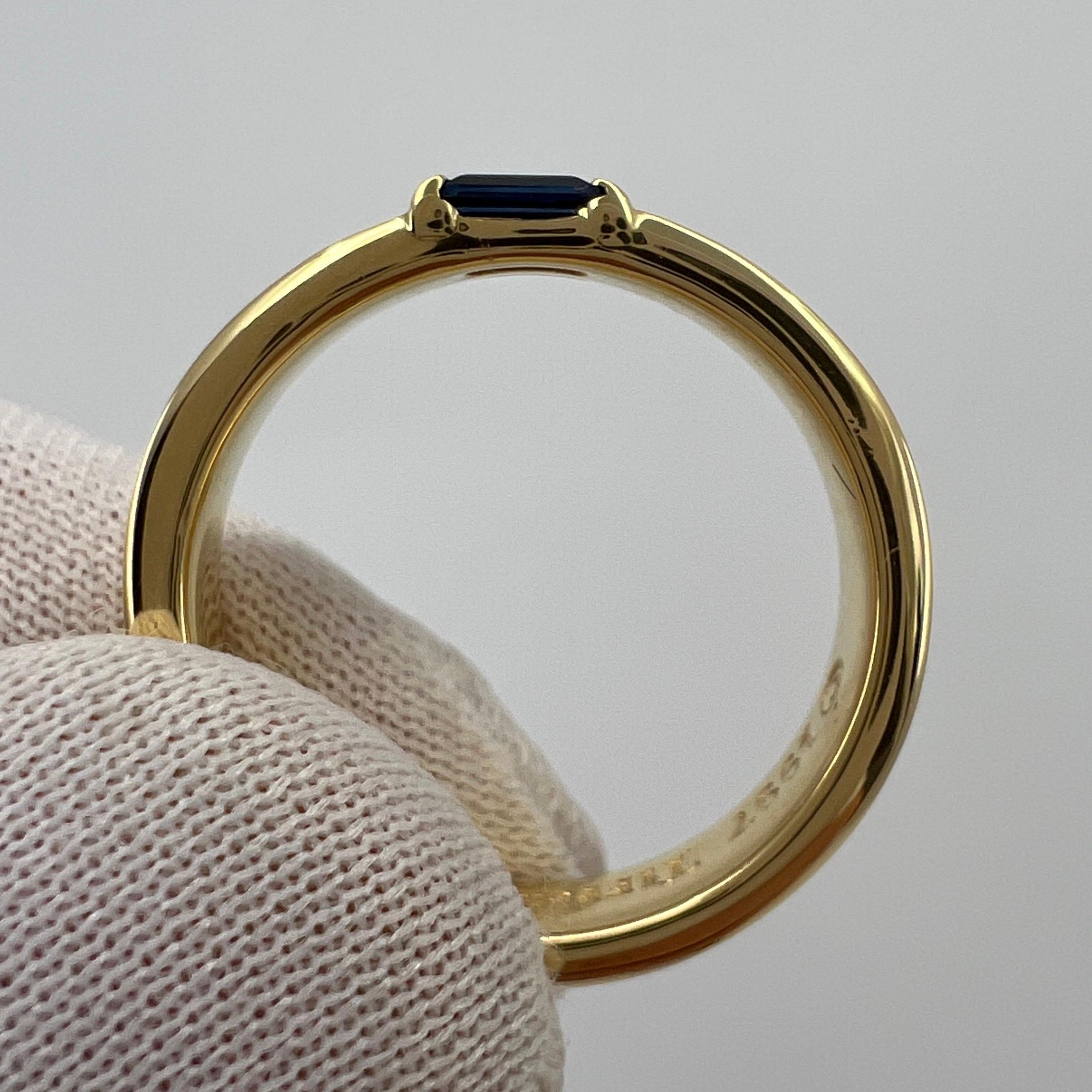 Tiffany & Co. Vivid Blue Sapphire Baguette Cut 18k Yellow Gold Stacking Ring 4
