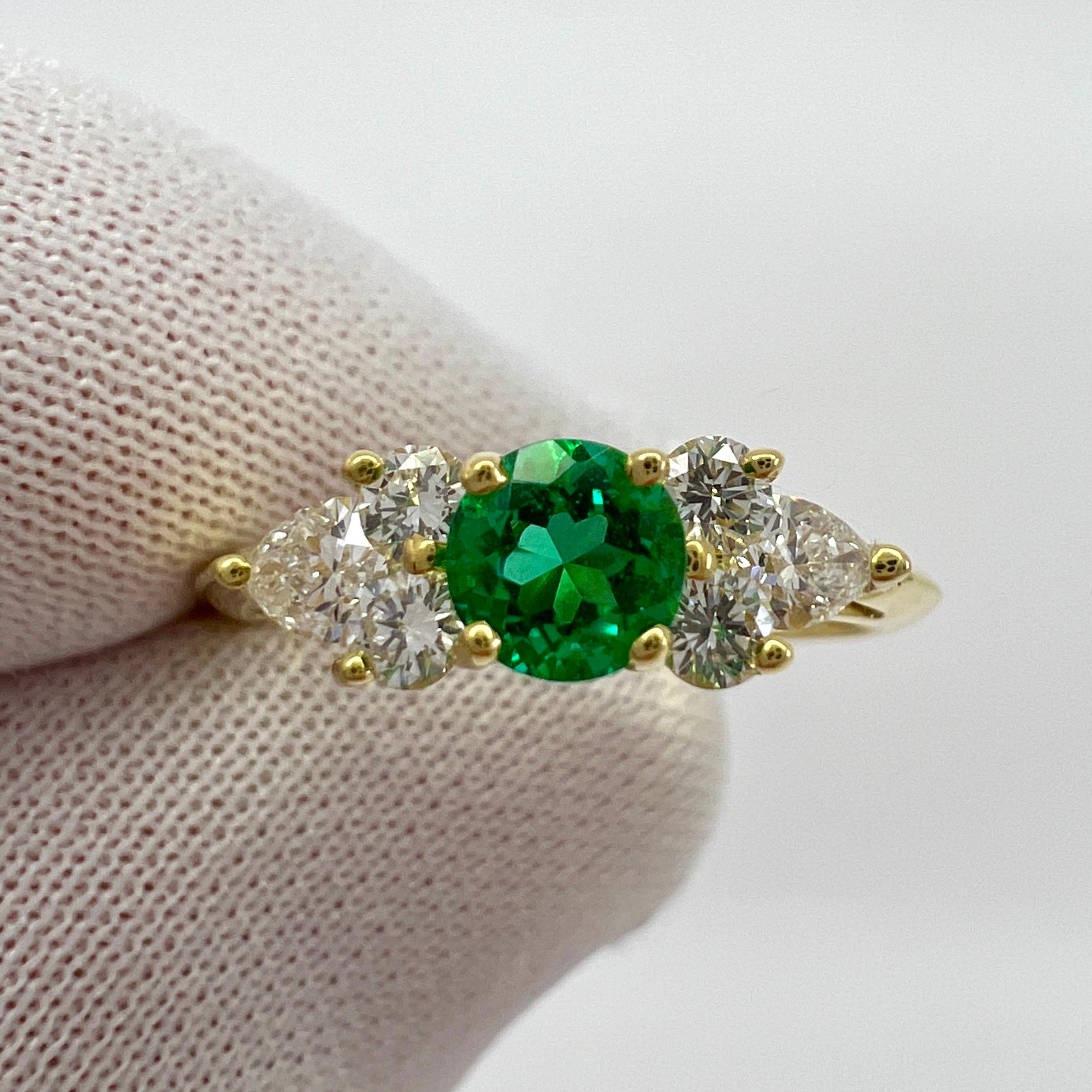 Tiffany & Co. Vivid Green Round Emerald & Diamond 18k Yellow Gold Cluster Ring In Excellent Condition In Birmingham, GB