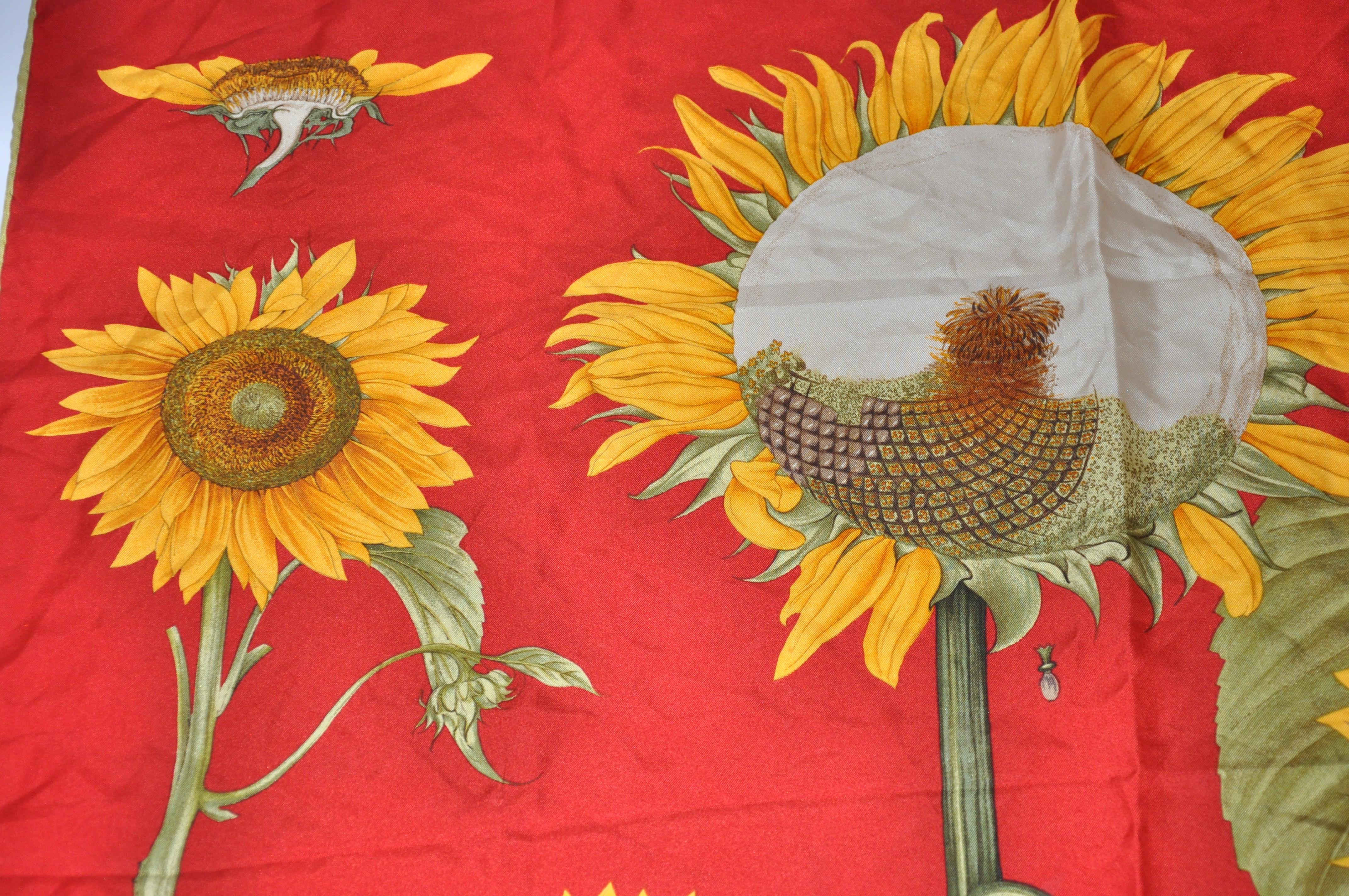 Tiffany & Co. Écharpe en soie « Blooming Sunflowers » aux couleurs vives. en vente 1