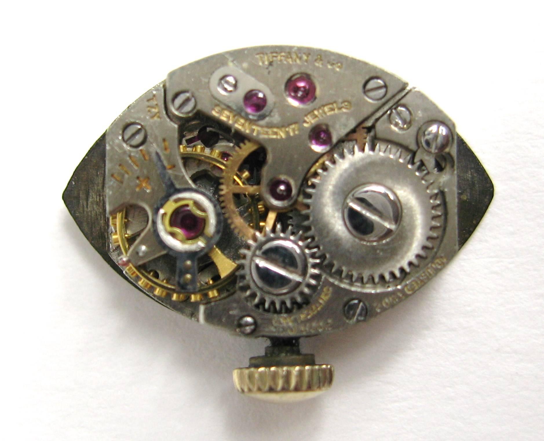 Tiffany & Co. Uhr Damen 14 Karat Gelbgold Oval Face Armbanduhr, 1940er Jahre im Angebot 6
