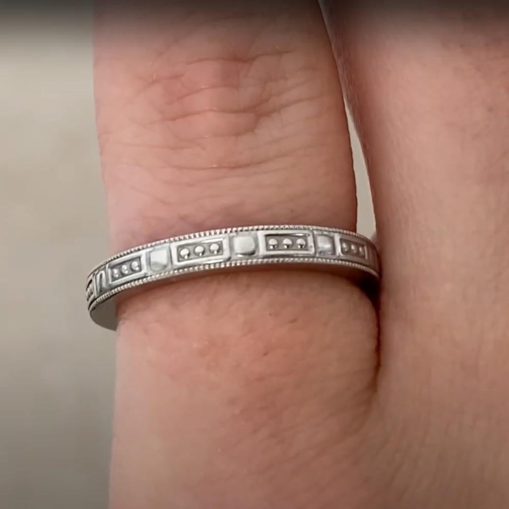 De las mujeres Tiffany & Co. Alianza de boda, Alianza de eternidad con grabado geométrico, Platino en venta
