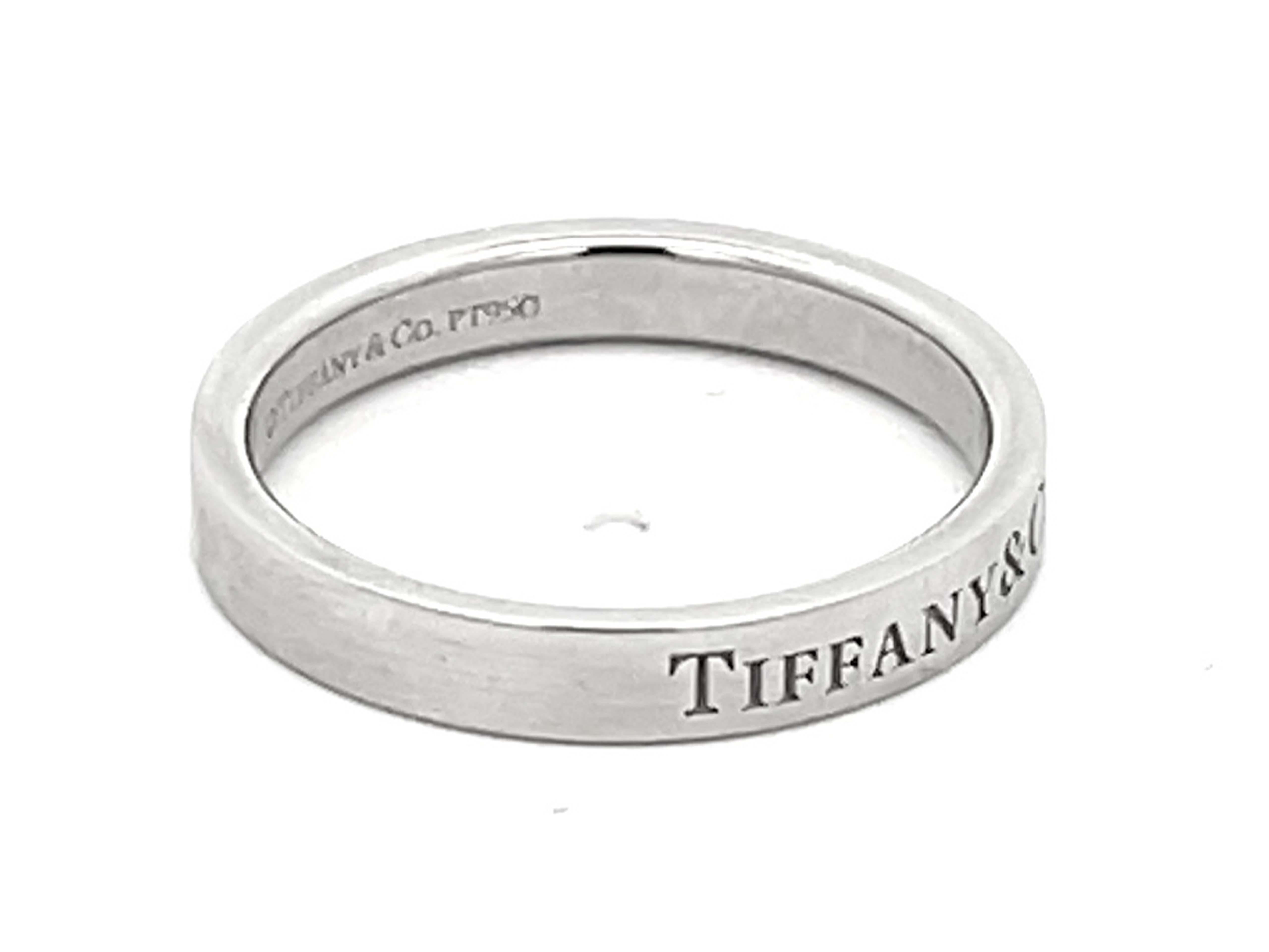 Tiffany & Co. Wedding Band in Platinum In Excellent Condition For Sale In Honolulu, HI