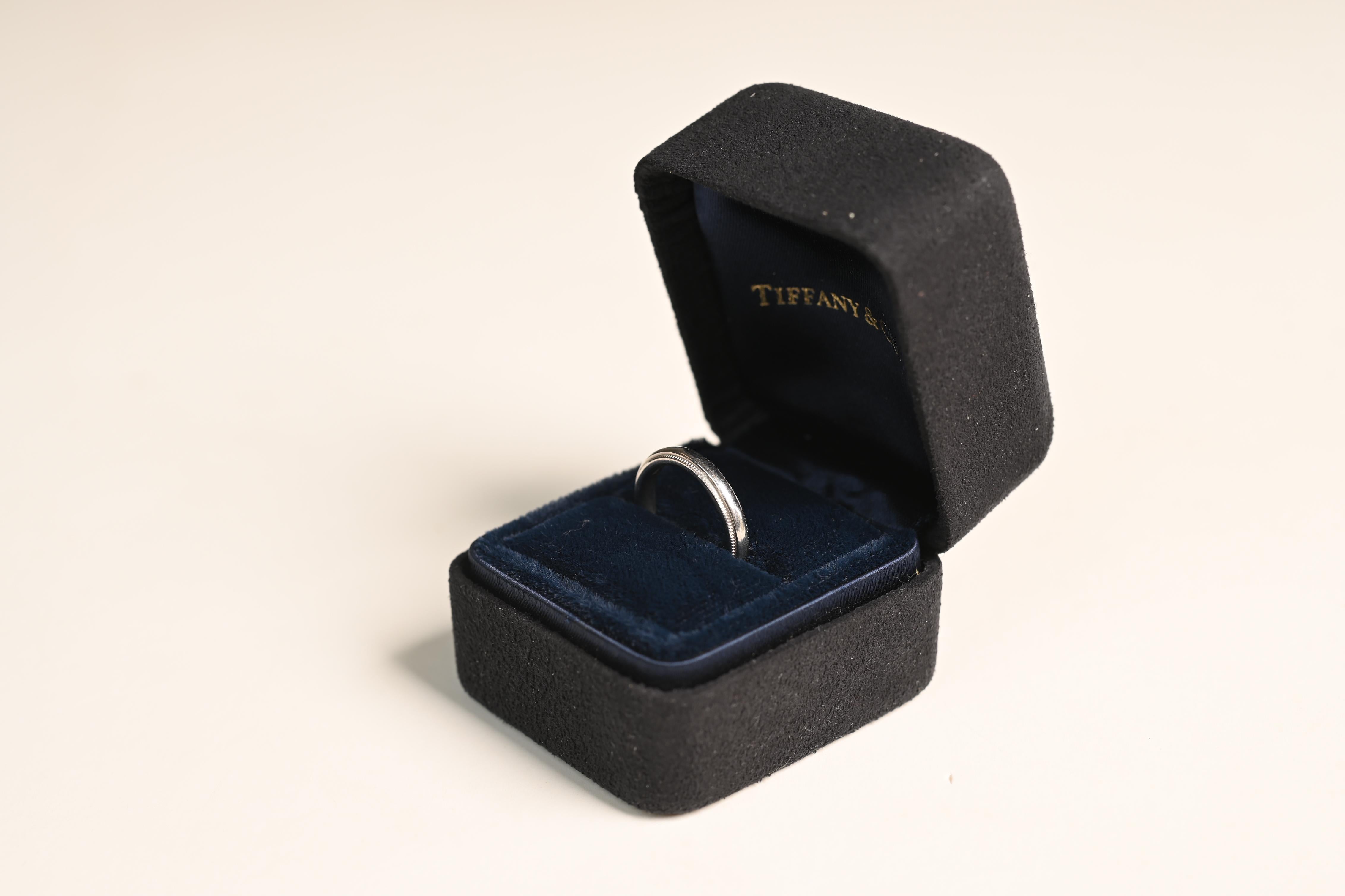 Tiffany & Co. Wedding Band, Platinum In Excellent Condition For Sale In New York, NY