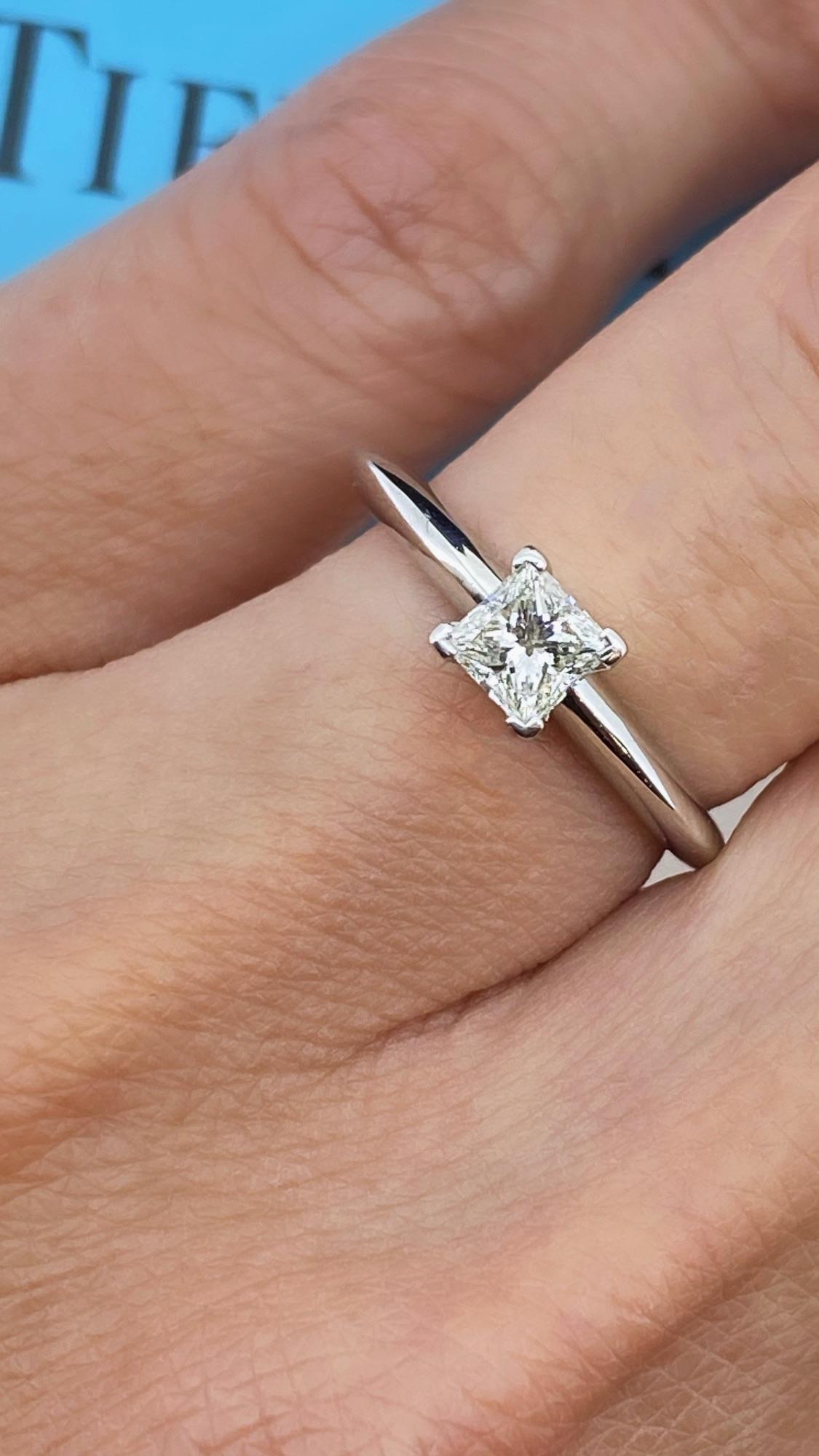Ensemble de mariage Tiffany & Co : Bague de fiançailles à diamant taille princesse + bracelet à diamant en vente 2