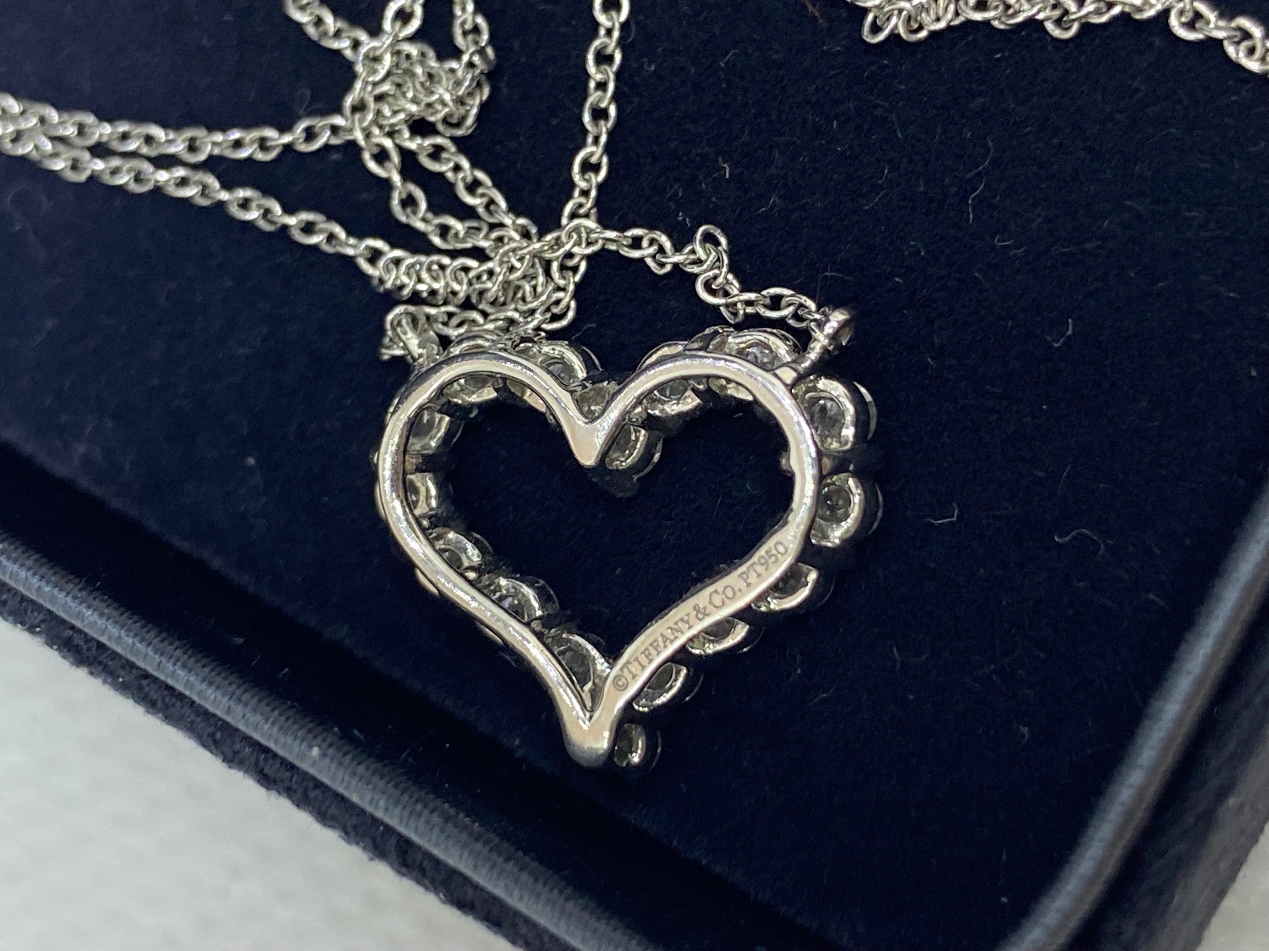 Women's Tiffany & Co White Platinum 950 Heart Diamond Necklace  For Sale