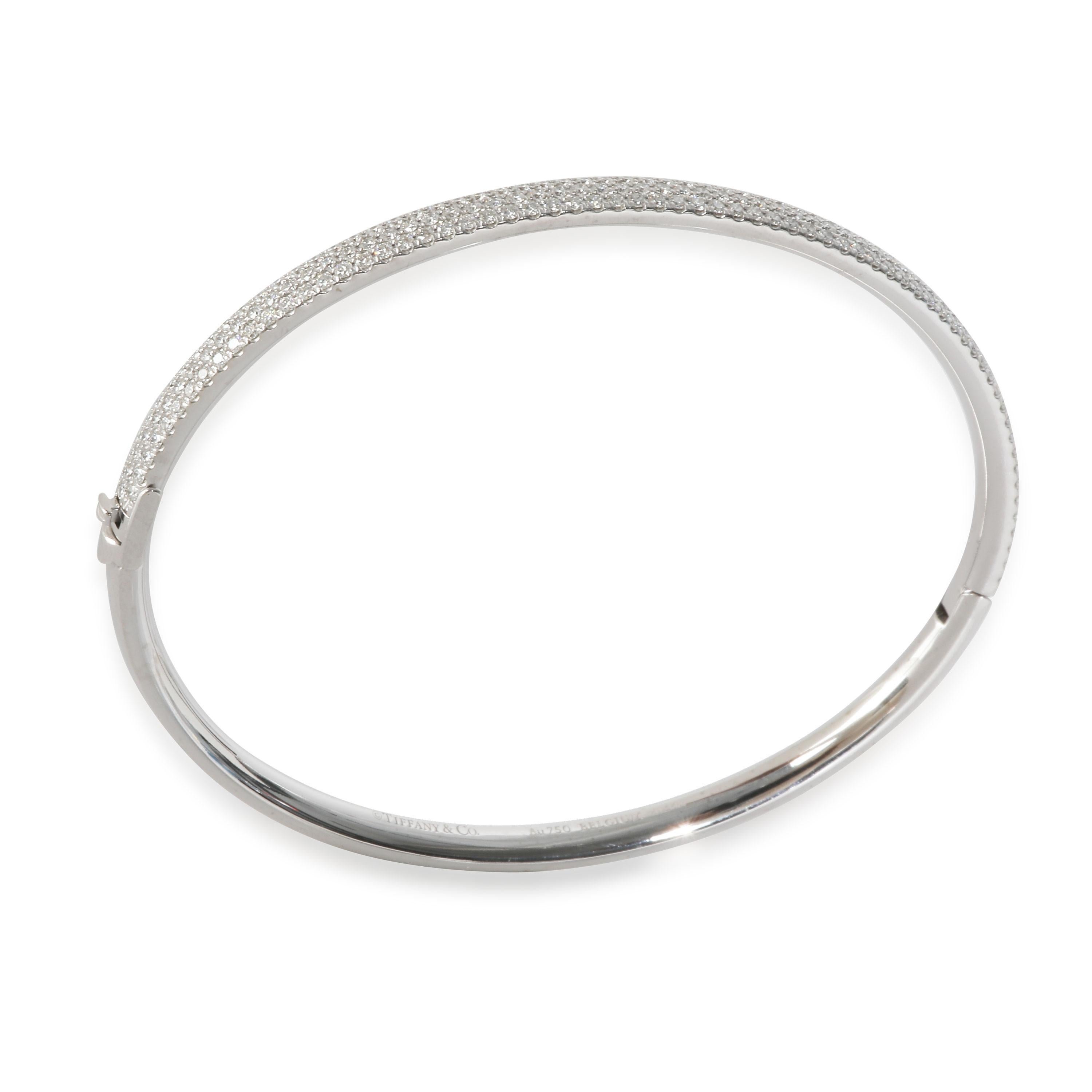 Tiffany & Co. Bracciale Metro a 3 file di diamanti in oro bianco

DETTAGLI PRIMARI
SKU: 146204
Titolo dell'elenco: Tiffany & Co. Bracciale Metro a 3 file di diamanti in oro bianco
Descrizione delle condizioni: La collezione Metro di Tiffany & Co.
