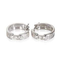 Tiffany & Co. Orecchini a cerchio Atlas in oro bianco con diamanti