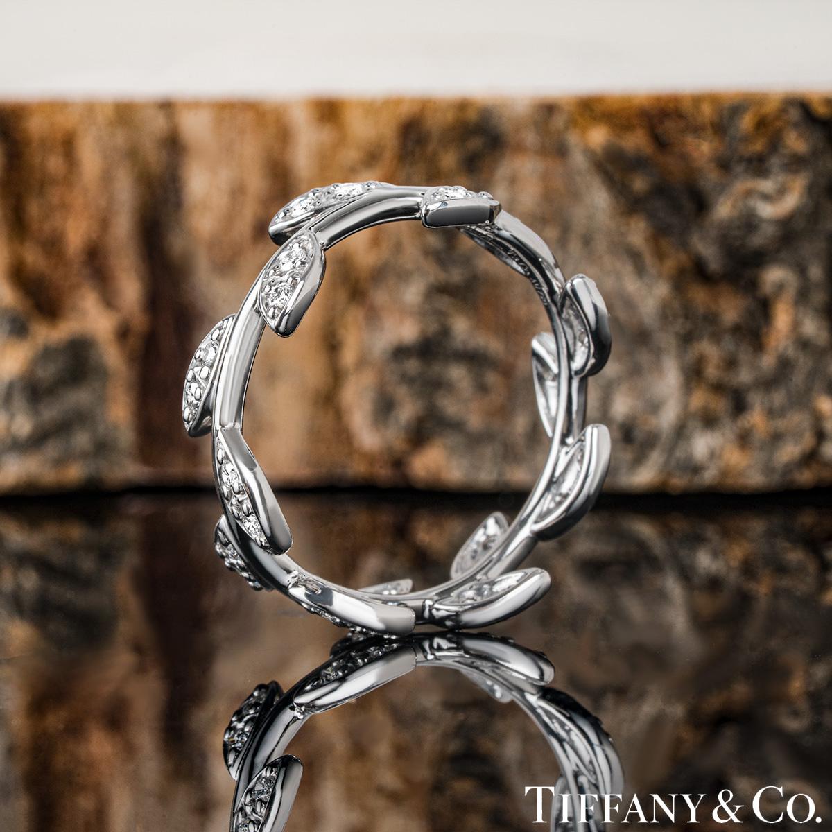 Tiffany & Co. White Gold Diamond Olive Leaf Band Ring In Excellent Condition For Sale In London, GB