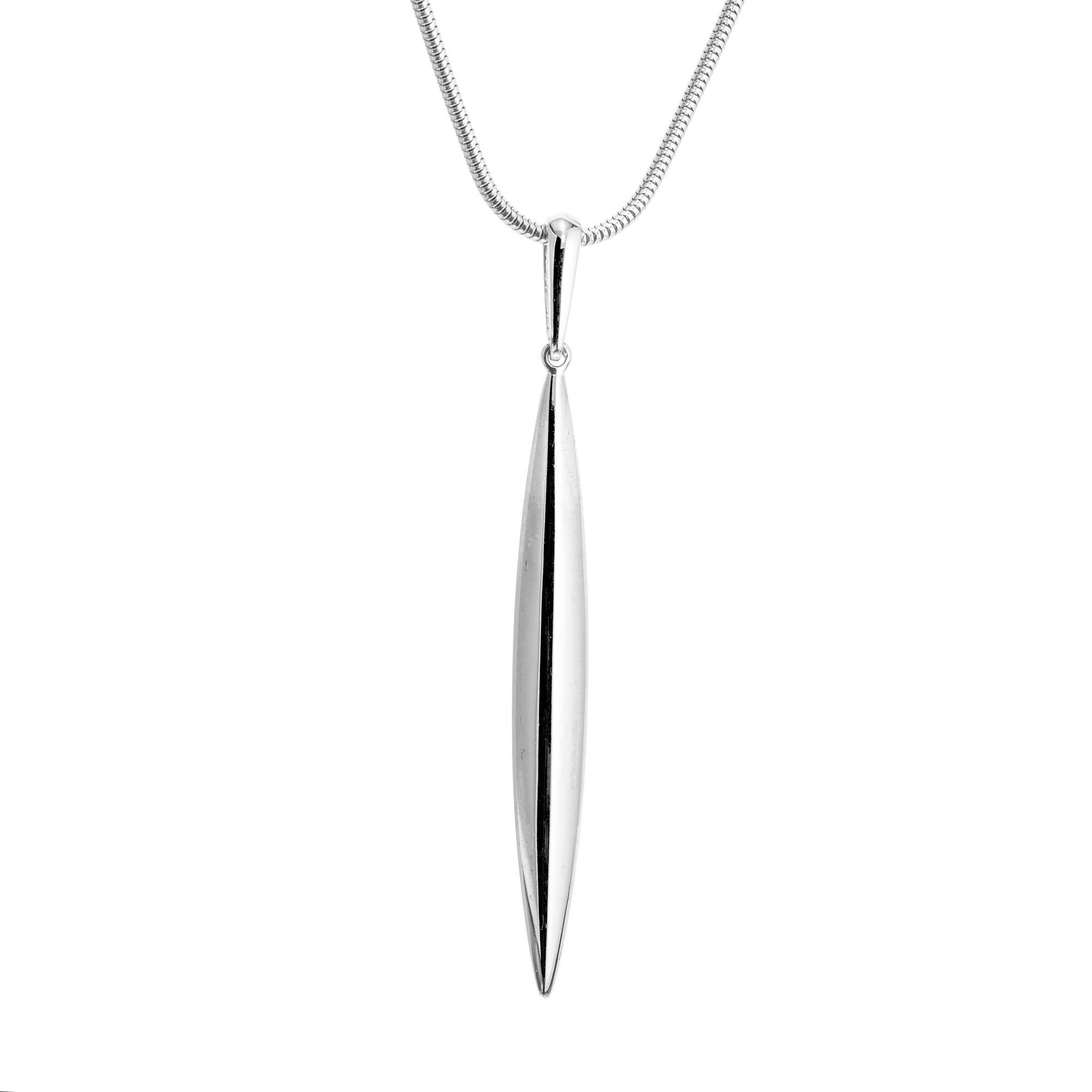 Tiffany & Co. White Gold Feather Pendant Necklace In Excellent Condition In Stamford, CT