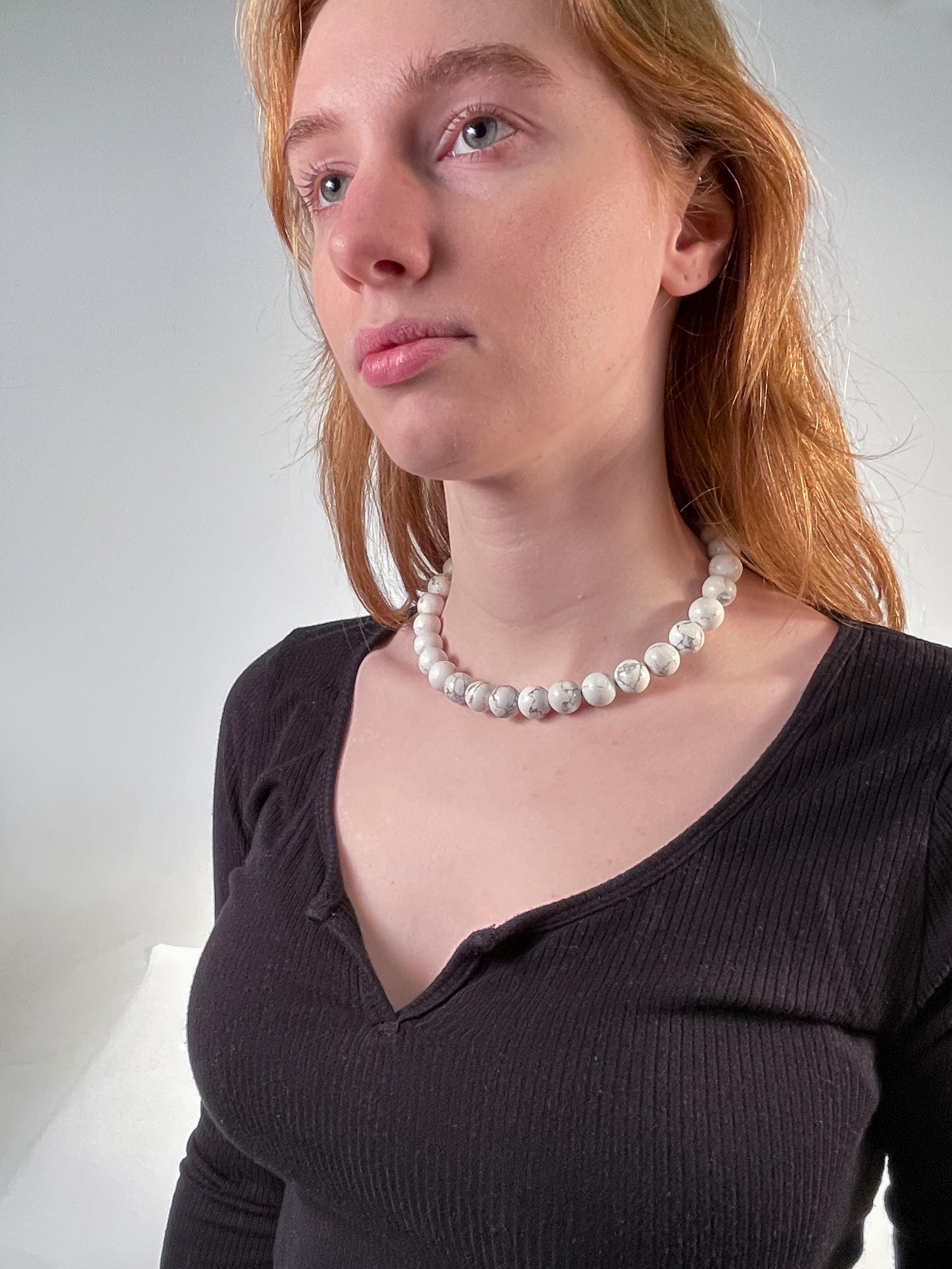 Tiffany & Co. Collier Princesse en perles de howlite blanche et argent Bon état - En vente à Philadelphia, PA