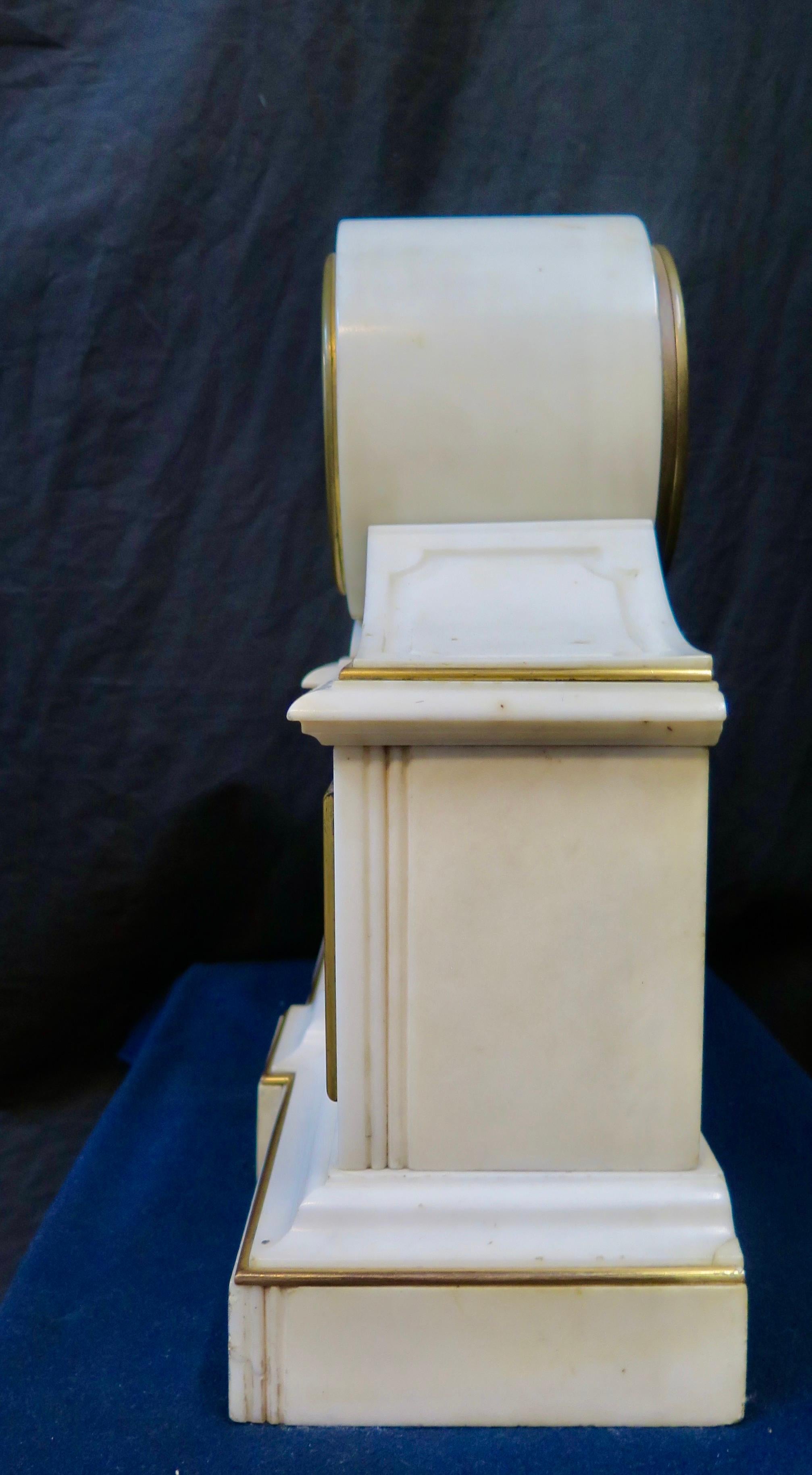 Tiffany & Co. Pendule de cheminée marbre blanc en vente 2
