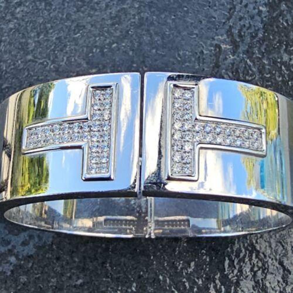 Tiffany & Co. Wide T Diamond Bangle Bracelet 18k White Gold 20mm Rare In Good Condition For Sale In Northbrook, IL