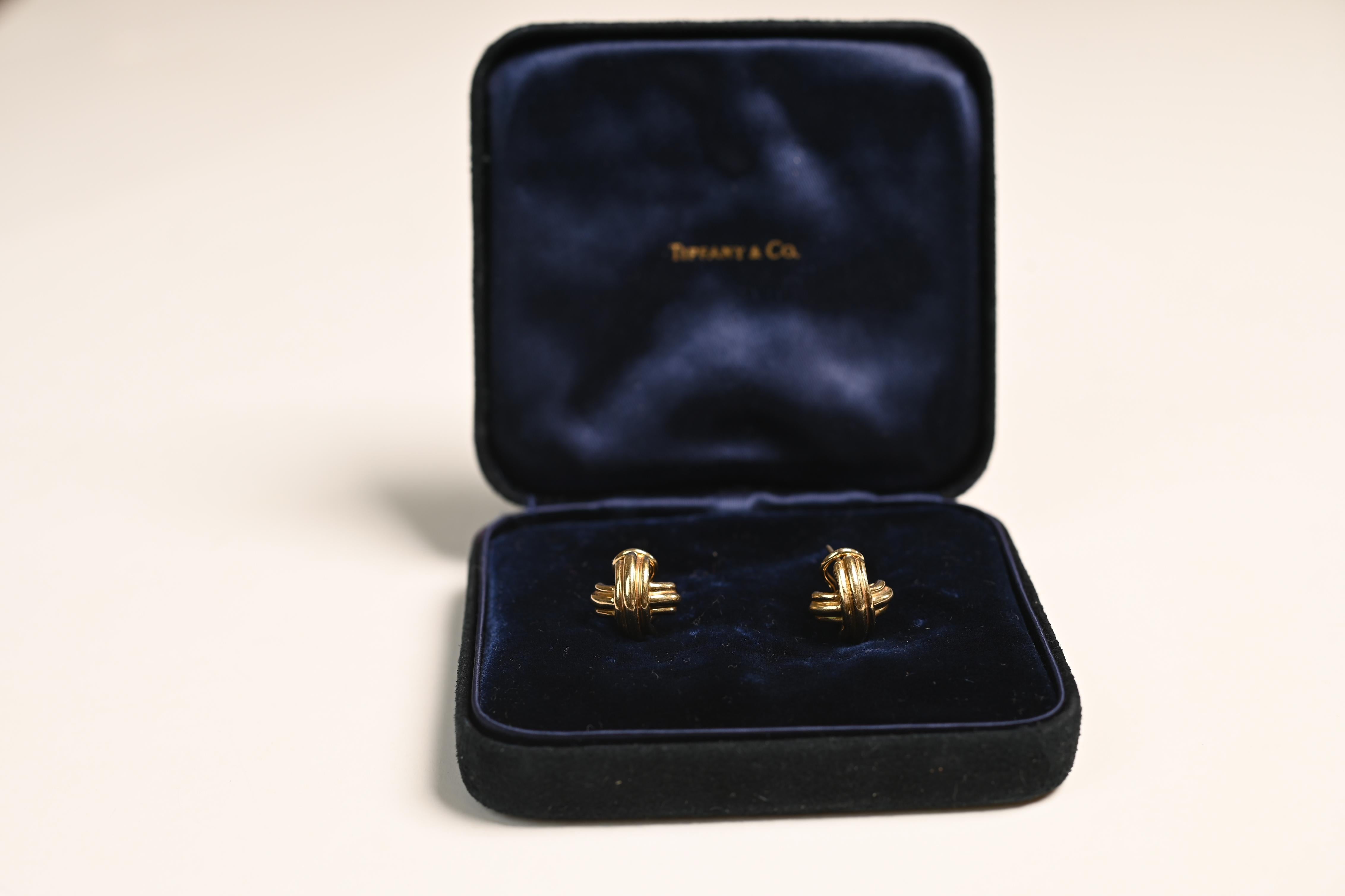 Tiffany & Co. Pendientes Diseño X, Oro Amarillo 18k Art Decó en venta