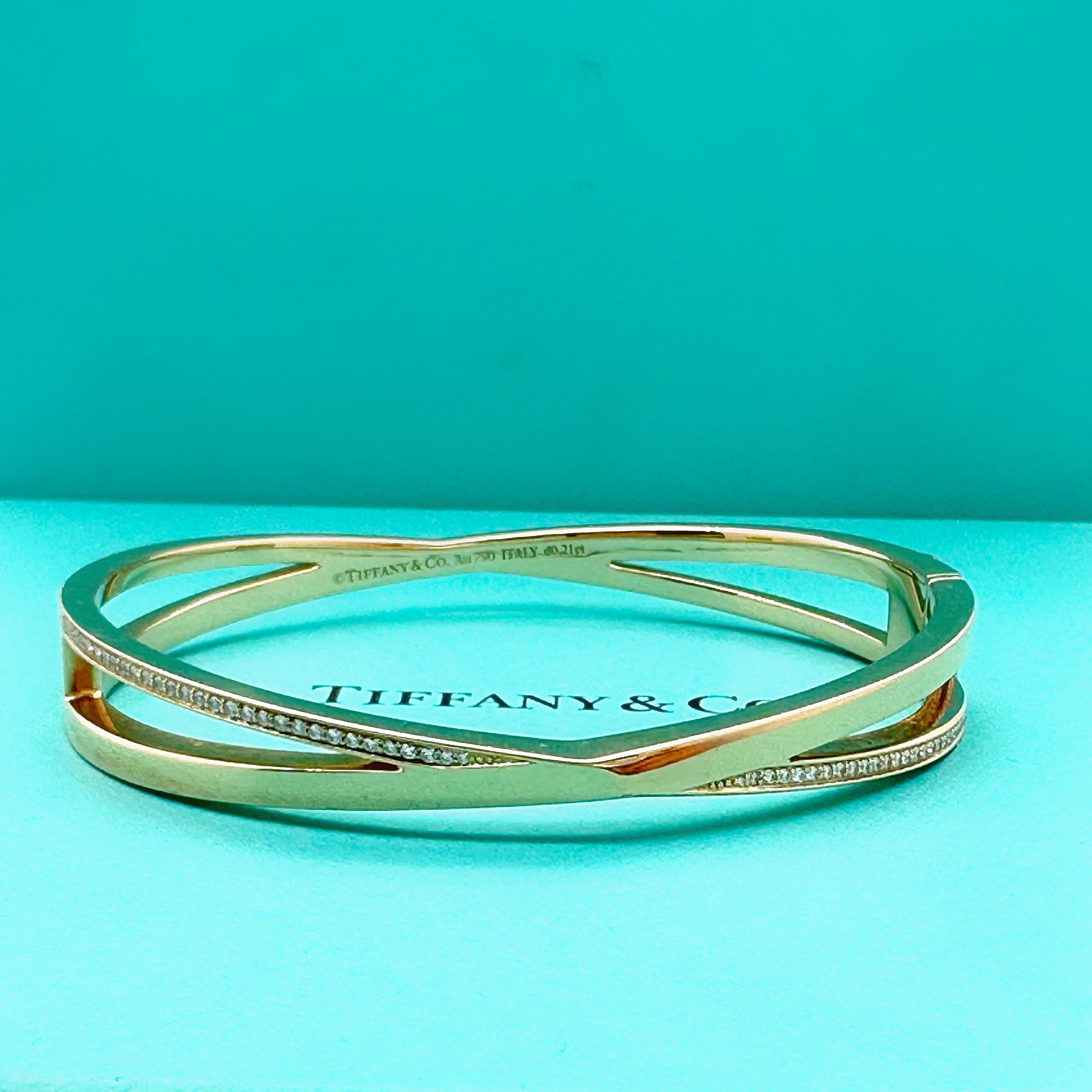 Tiffany & Co. X Narrow Hinged Bangle in 18kt Rose Gold with Diamonds SZ MED For Sale 7